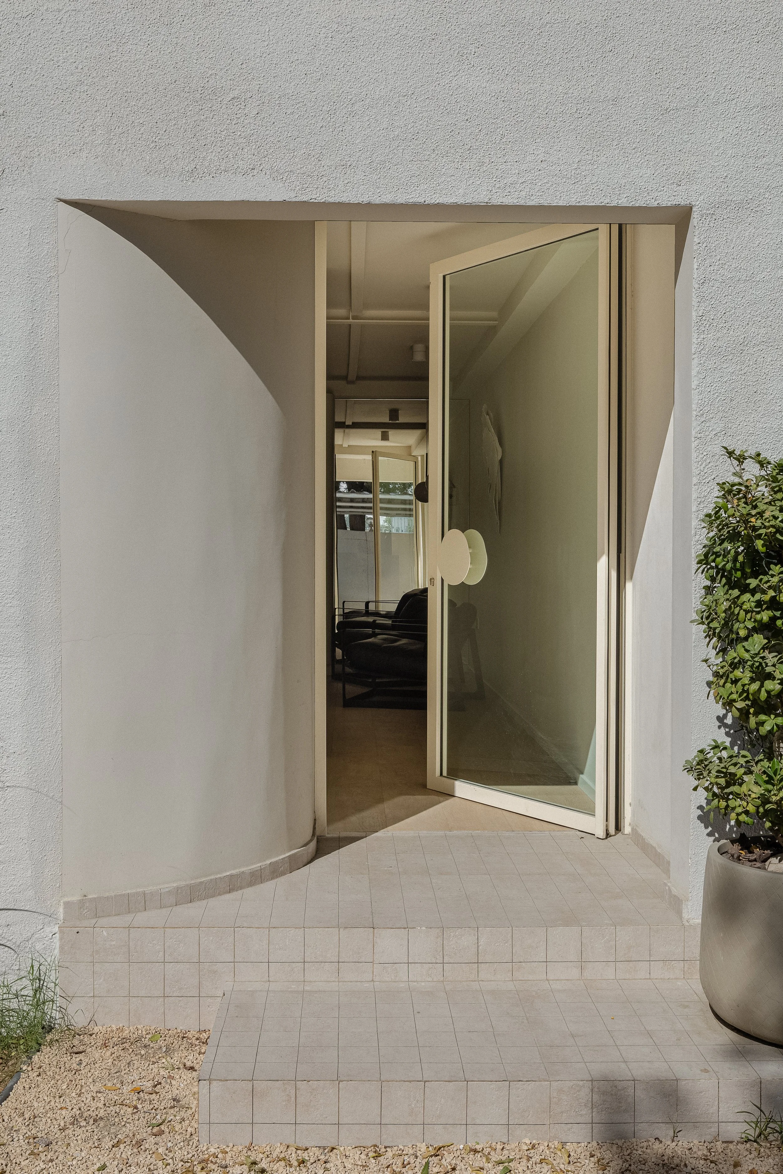 EB-OFFICE-8.jpg