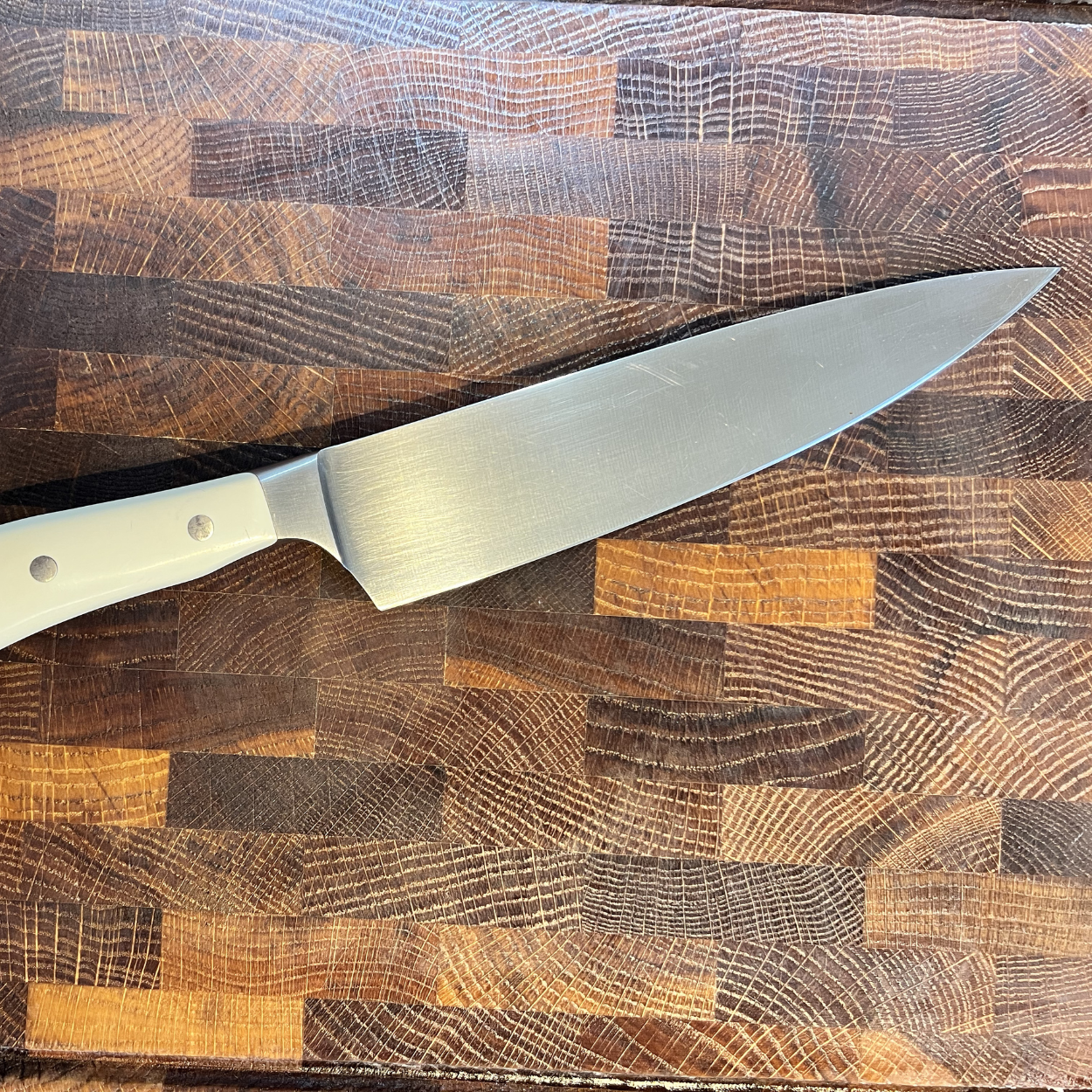 Whustoff Chef knife after sharpening.png