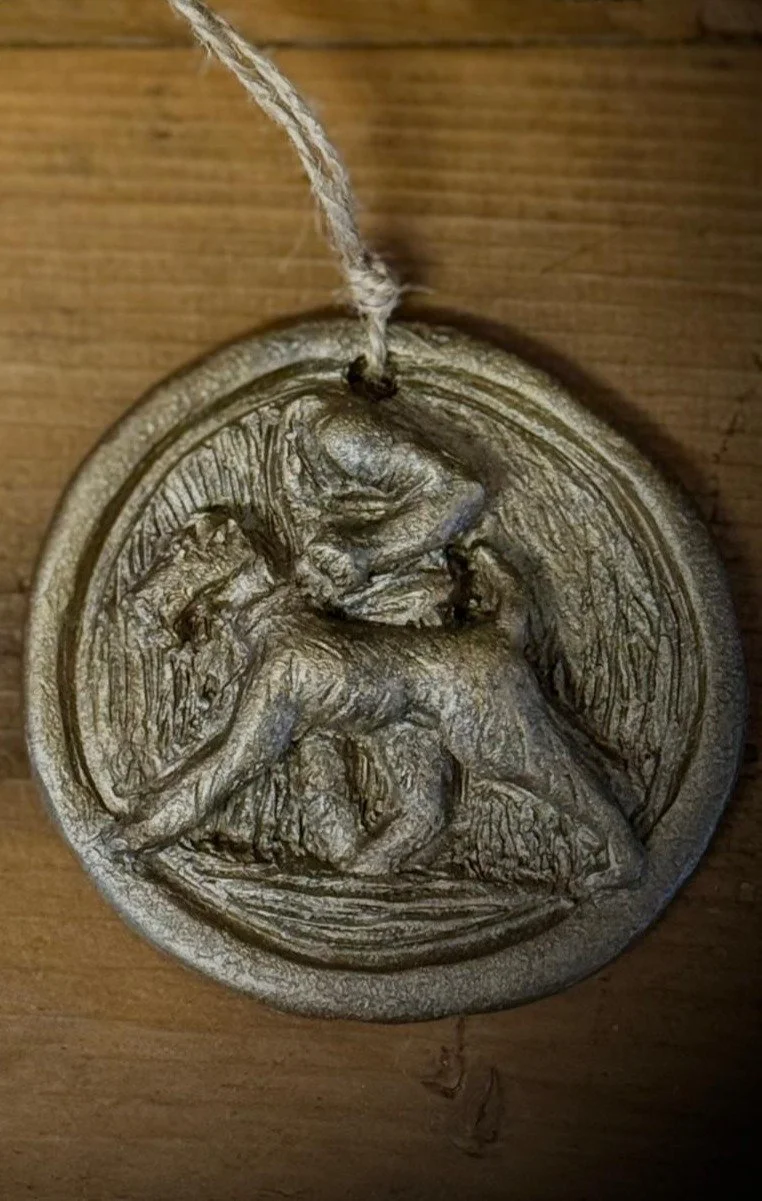 Airedale Show Dog Medallion