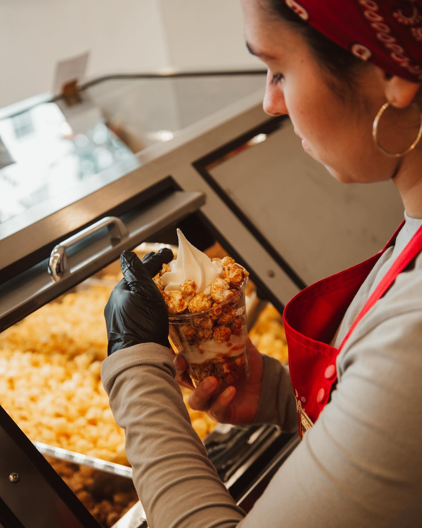 Our own custom cereal milk ice cream, layered with our fresh caramel corn, topped with toasted corn flakes 😍 It&rsquo;s a sundae, day, everyday 🍿🍦