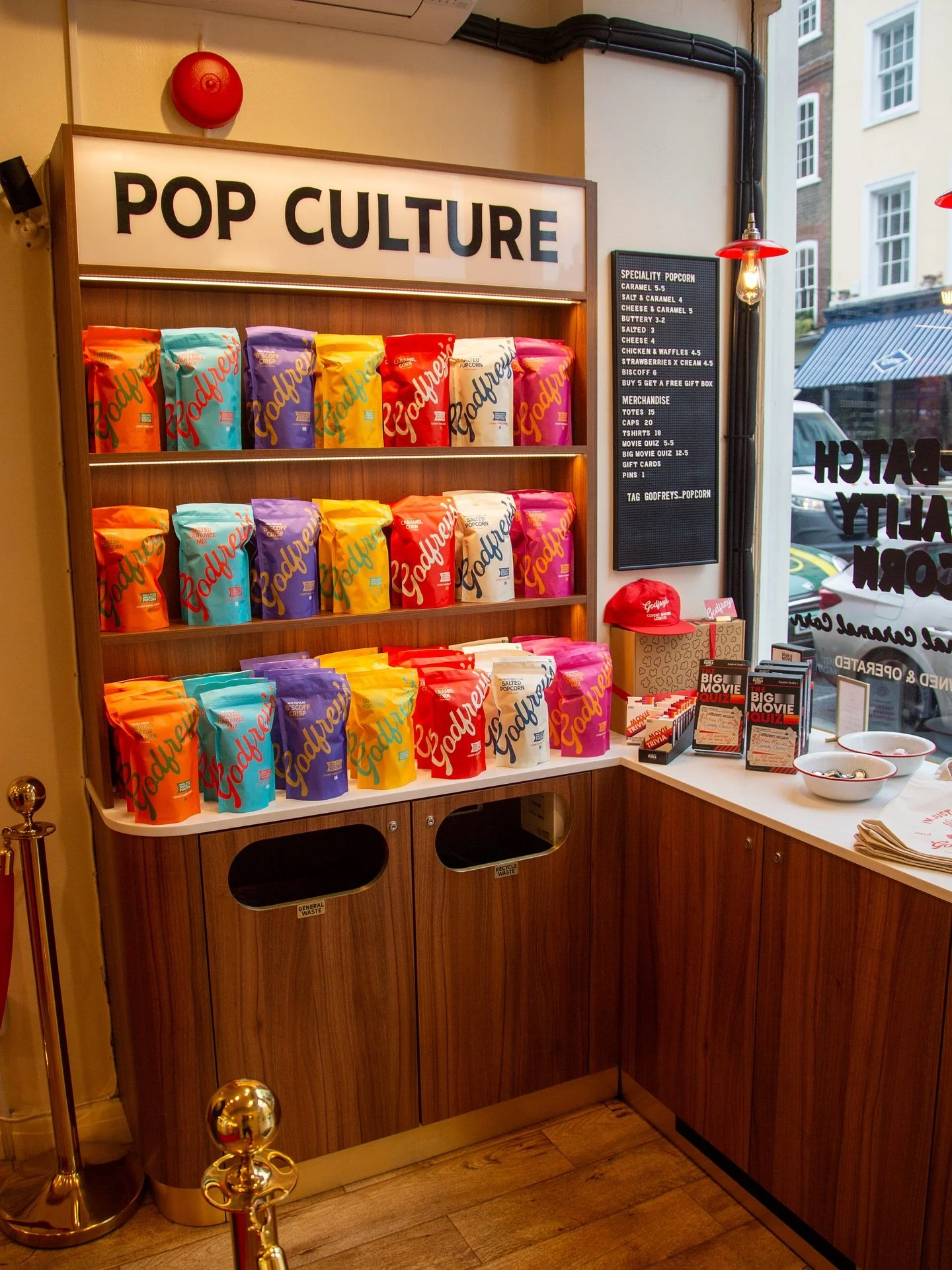 Fresh on the shelves and popping with style 🤩 Our iconic popcorn just got a wardrobe upgrade - same handcrafted magic, new packaging to match each flavour&rsquo;s personality.
Hand-popped in Covent Garden, ready to gift, munch, or show off. 

Buy 5 