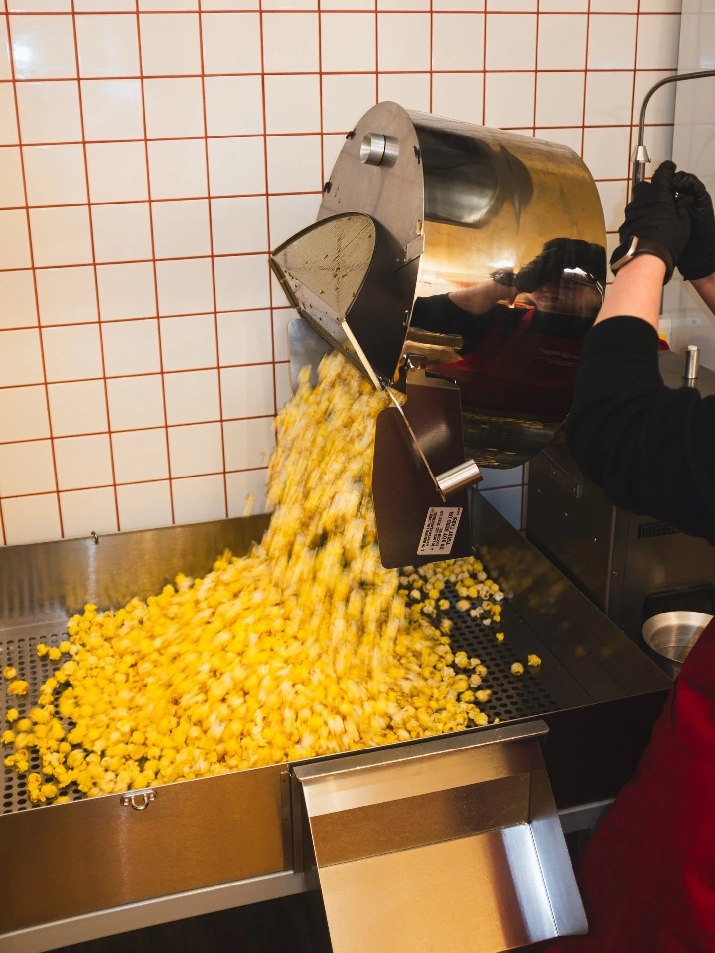 Update from the kettle: Black Friday orders are popping, packing and posting as fast as possible 😮&zwj;💨🍿 Thank you for your patience if we&rsquo;re a little later than usual. We aim for a 24 hour service Monday-Friday (if ordered by 1pm) Our popc