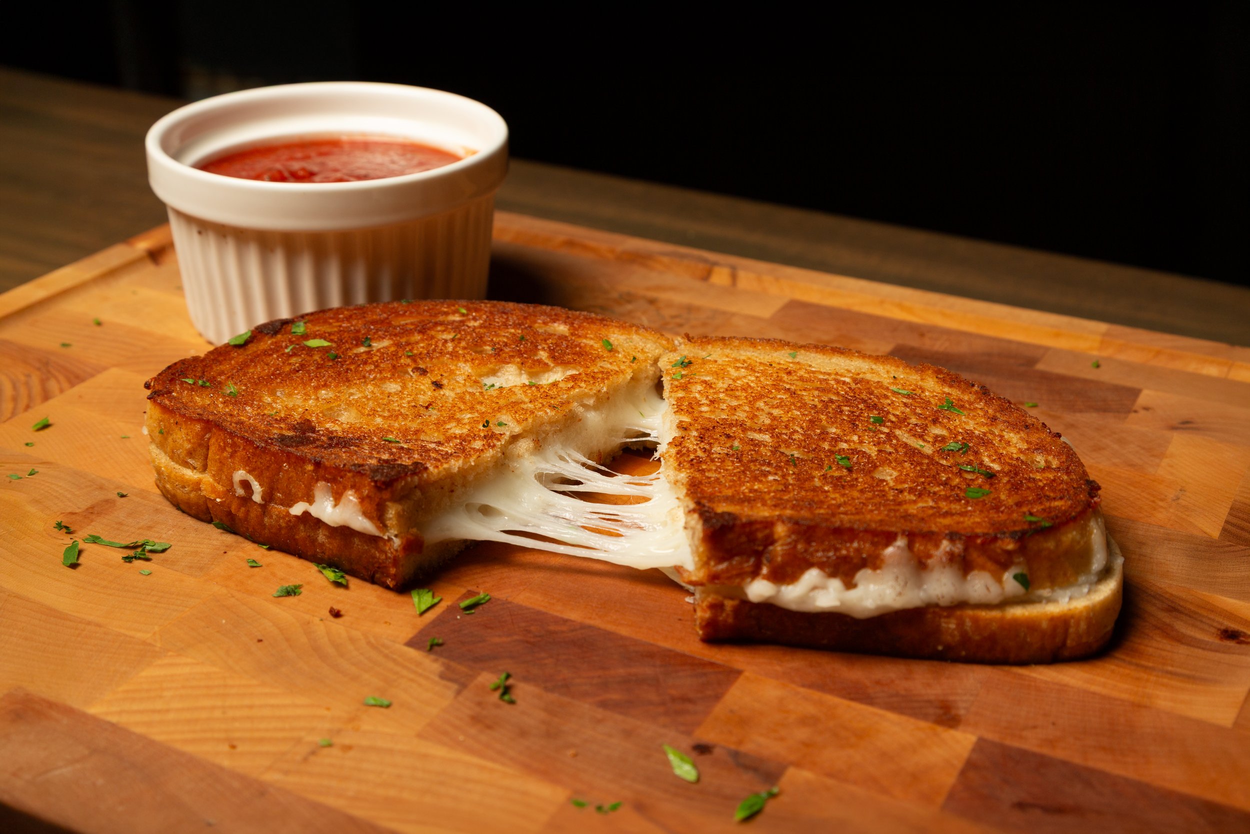 Dao Foods Portfolio Company AuX Labs Raises US$4 Million to Accelerate Commercialization of Precision Fermentation Dairy Proteins