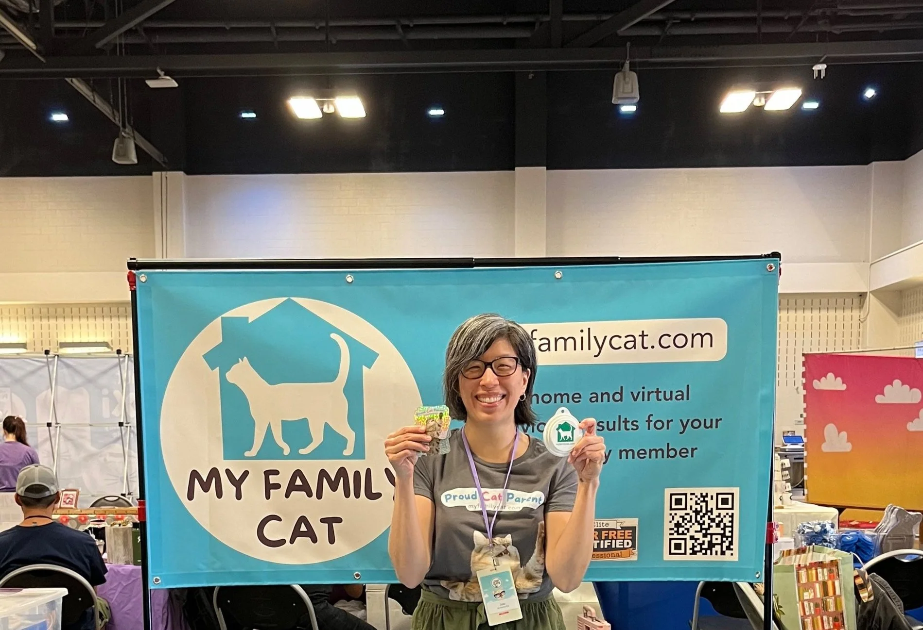 Dr. Julie Liu at POP Cats 2024 — cat behavior vet review of Austin cat convention
