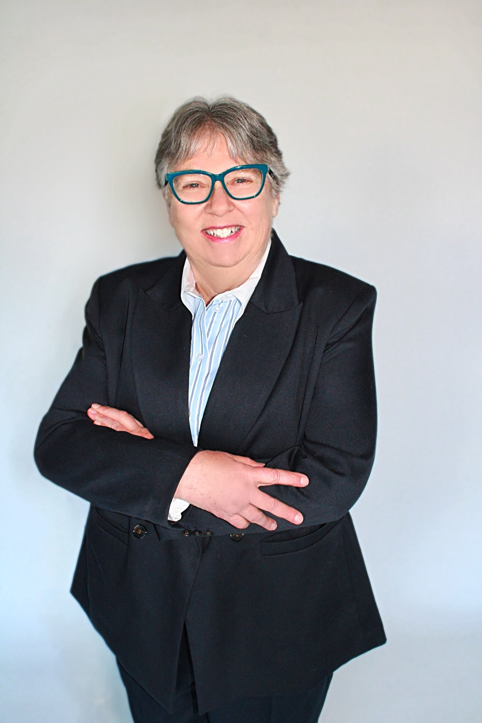 Anne Backus_Headshot_1.jpg