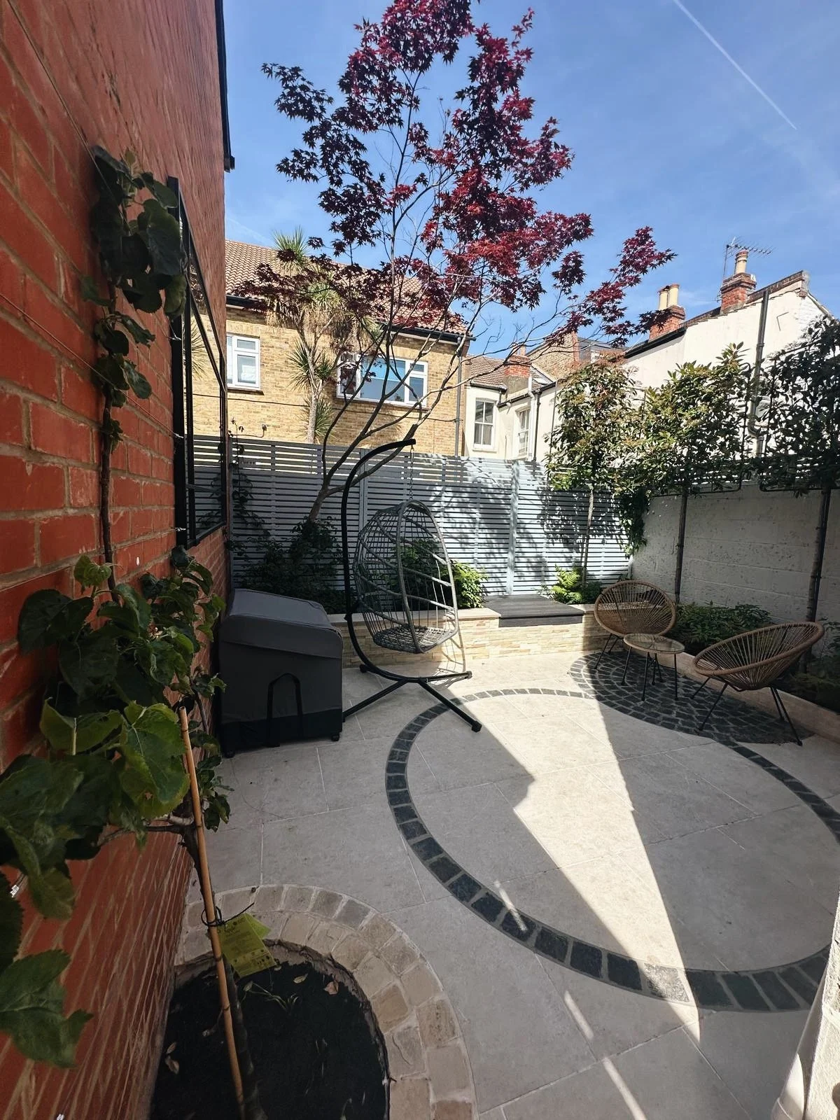 W4 Chelsea gardens
