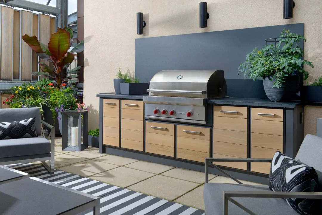 Indoor–Outdoor Kitchens That Truly Flow: Designing for Function ...