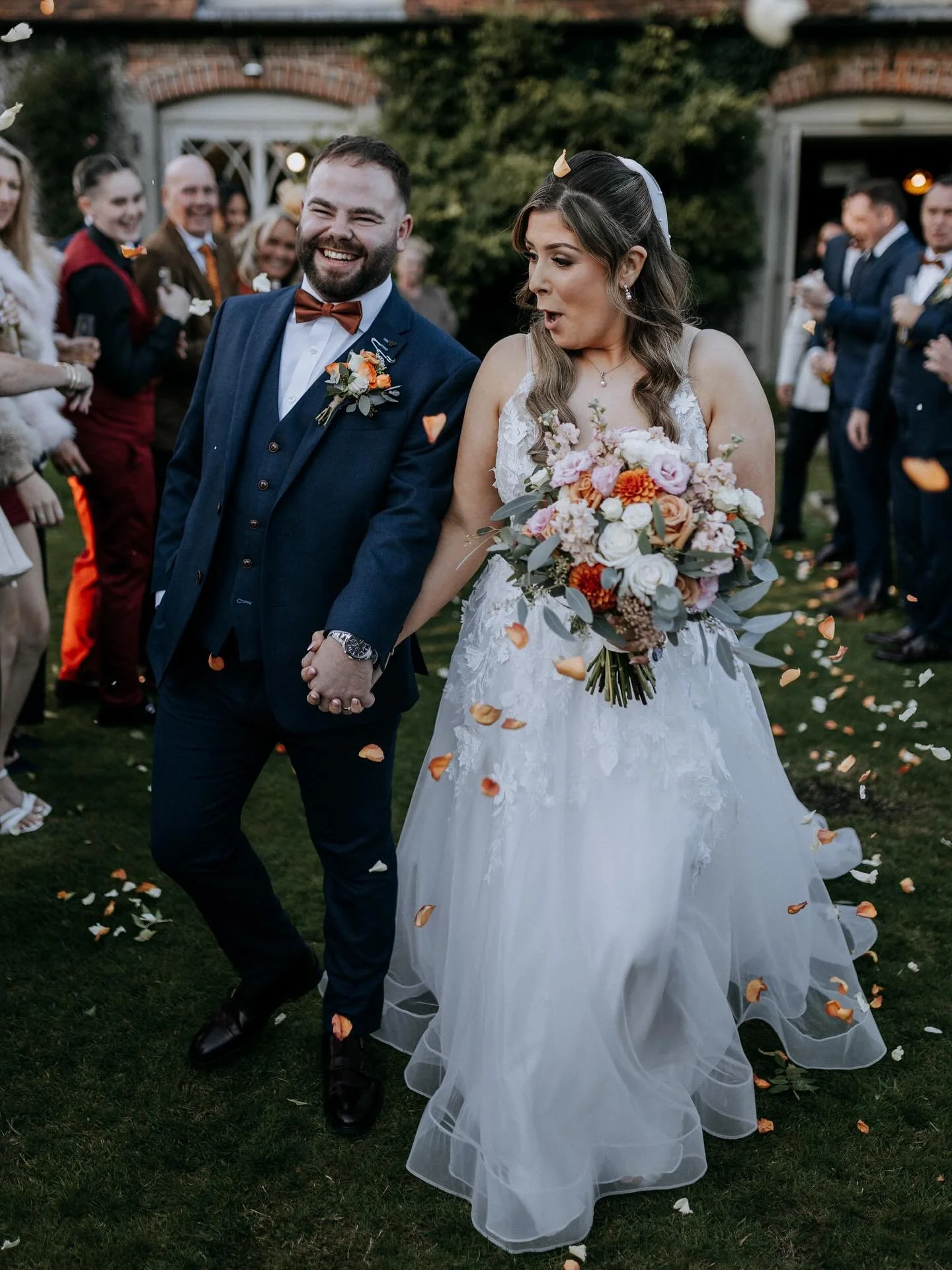 Always a fave moment from every wedding day. Whether that day be 8, 10, 12 hours or more, this 10-20 seconds will always produce a winner of a shot ⚡️⚡️⚡️

Kenny and Rhian @nursteadcourt  preview will land soon ⚡️⚡️⚡️

@rhianwatkinsxo 
@ldrivermedia