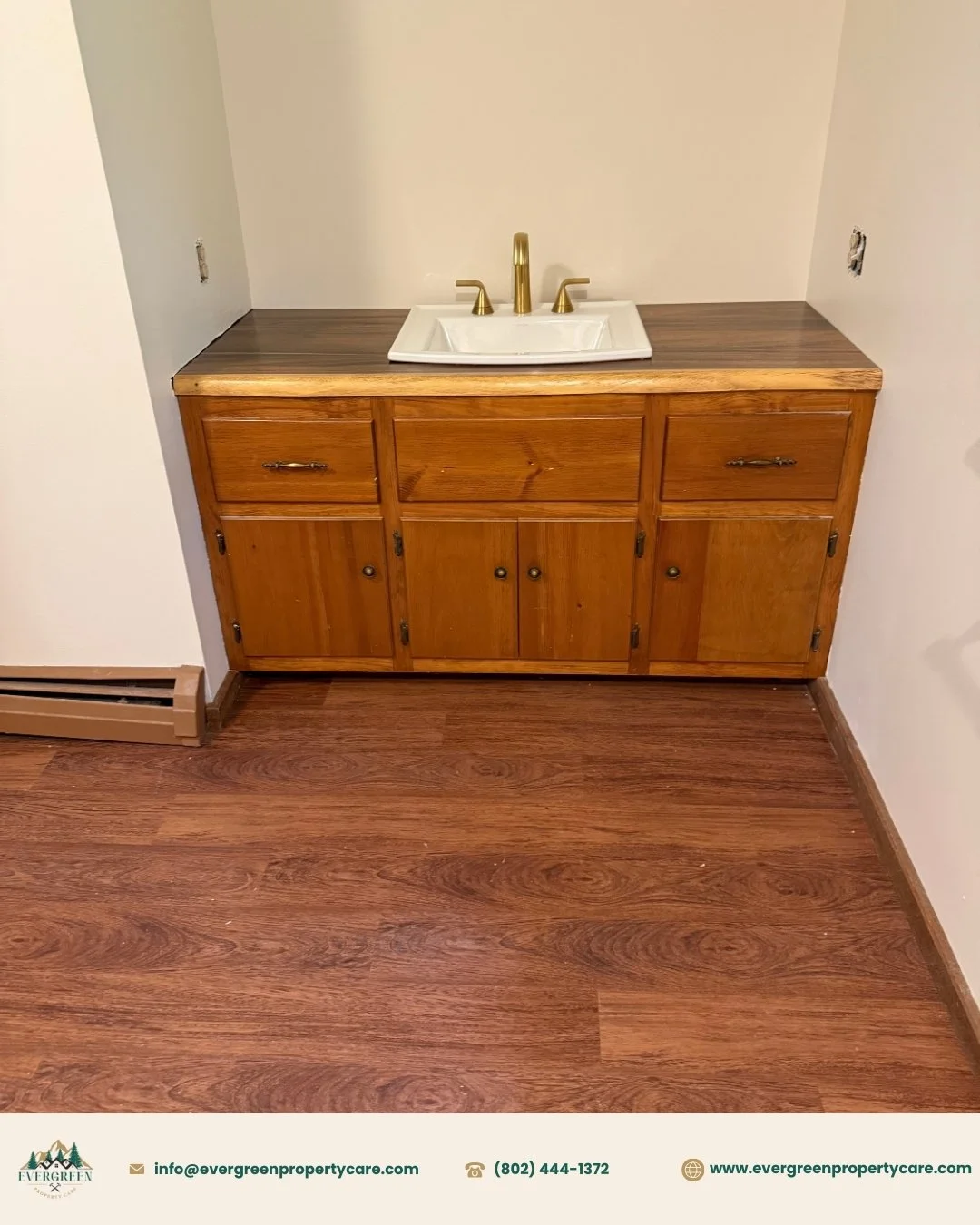 Merrill Drive Vinyl Flooring & Countertop Installation – Rutland, VT