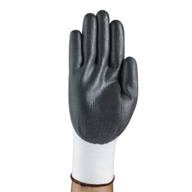 HyFlex 11-724 Palm.jpg