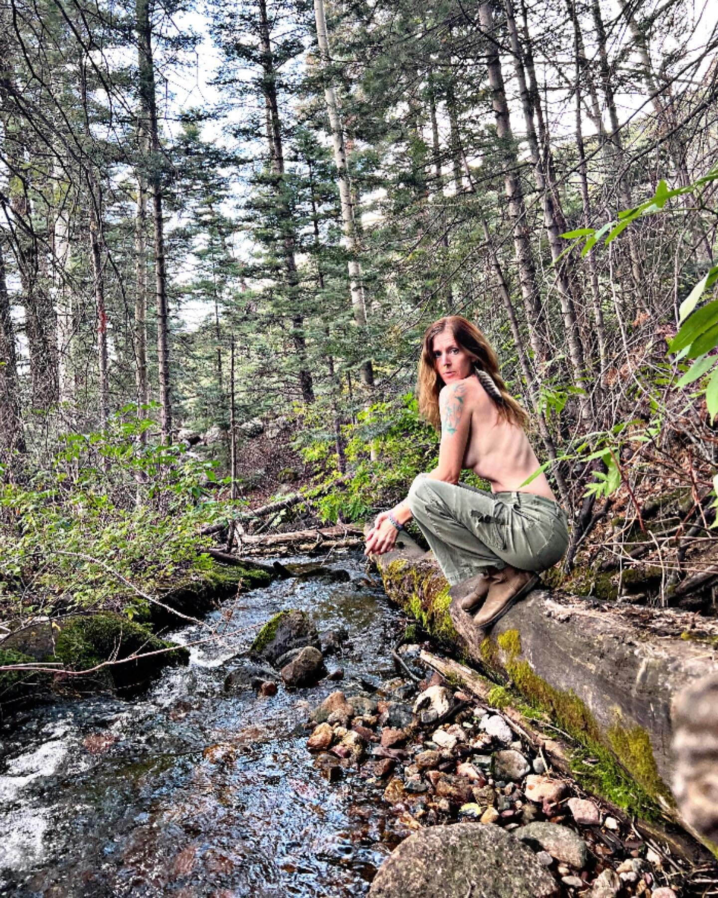 Don&rsquo;t chase honor.
Attract respect by living your word.
Don&rsquo;t demand surrender.
Dwell within the strength and softness of Spirit.
Don&rsquo;t run from your true knowing.
Develop your intuition by following the lead of your passion, your p