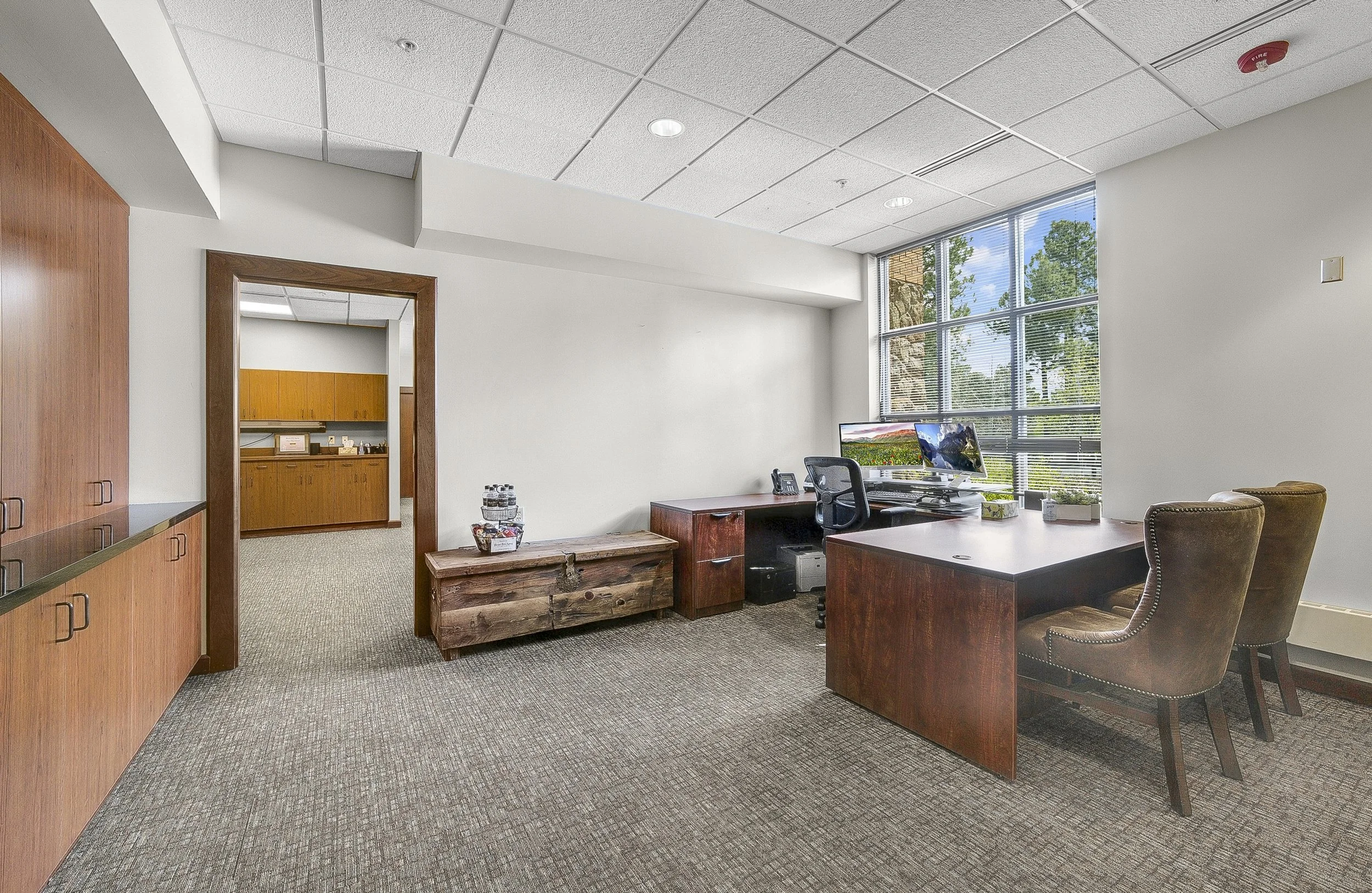 Office 1