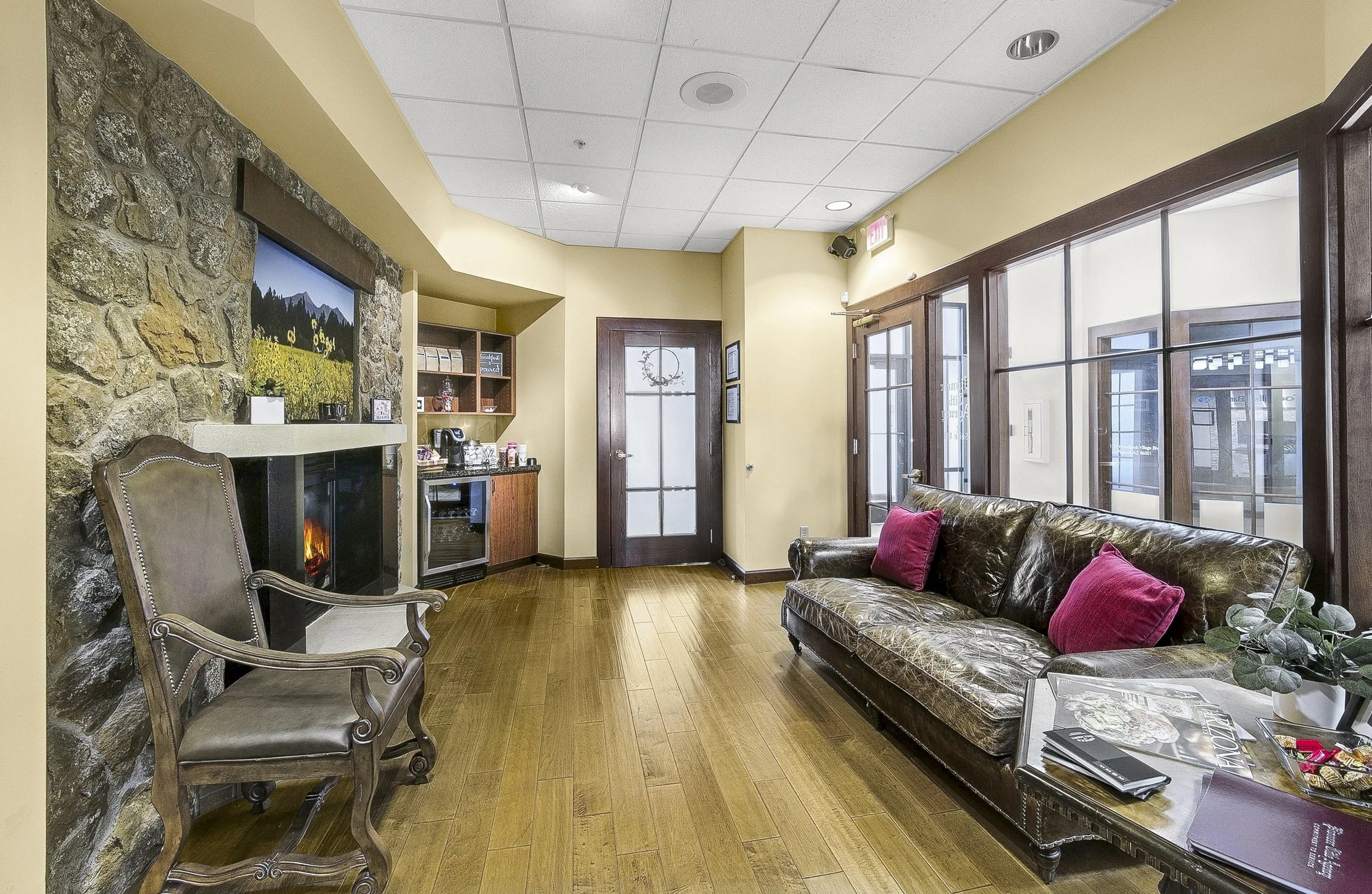 Lobby Area of Suite 125