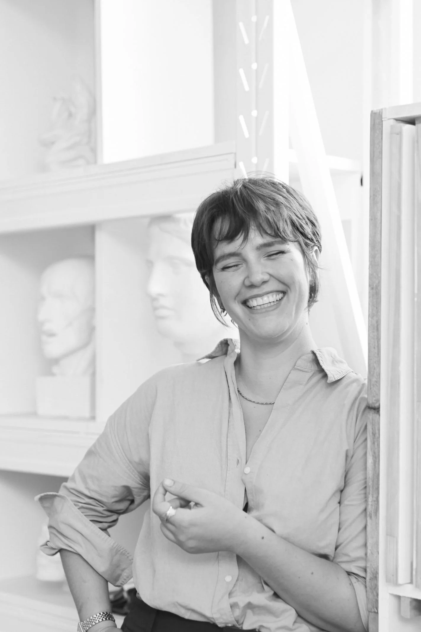 Odile Art Advisor smile