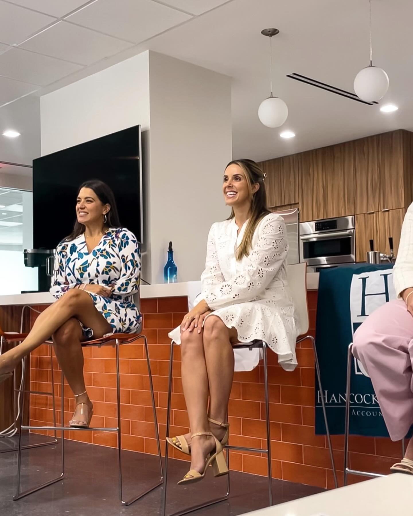 Fear of public speaking? 😱 New milestone in my career unlocked 🔓 

Earlier this week, I had the pleasure of speaking about social media in real estate at the Master the Market event hosted by South Tampa Luxury Group. Thank you to @southtampaluxury