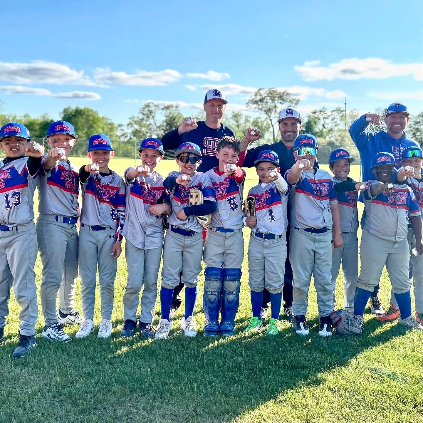 🏆 UNDEFEATED CHAMPS 🏆
Westside Smash 10U went 4-0 and took home the Rivalry on the River title this weekend! 💪⚾
🔥 44 runs scored
🚨 Walk-off win in the semis
📈 Team baseball at its finest
💨 49 stolen bases
🥇 CHAMPIONS!

#WestsideSmash #Smash10