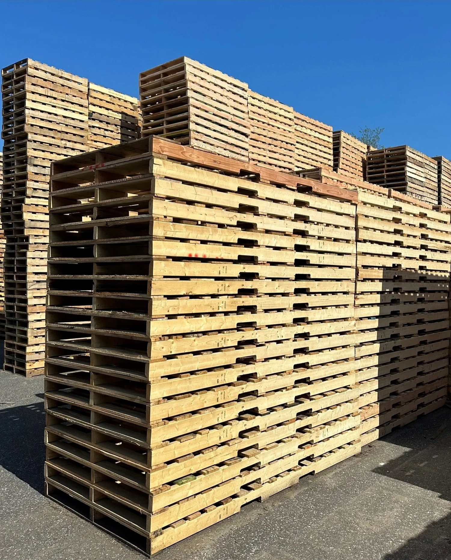 Products — Pallets-R-Us