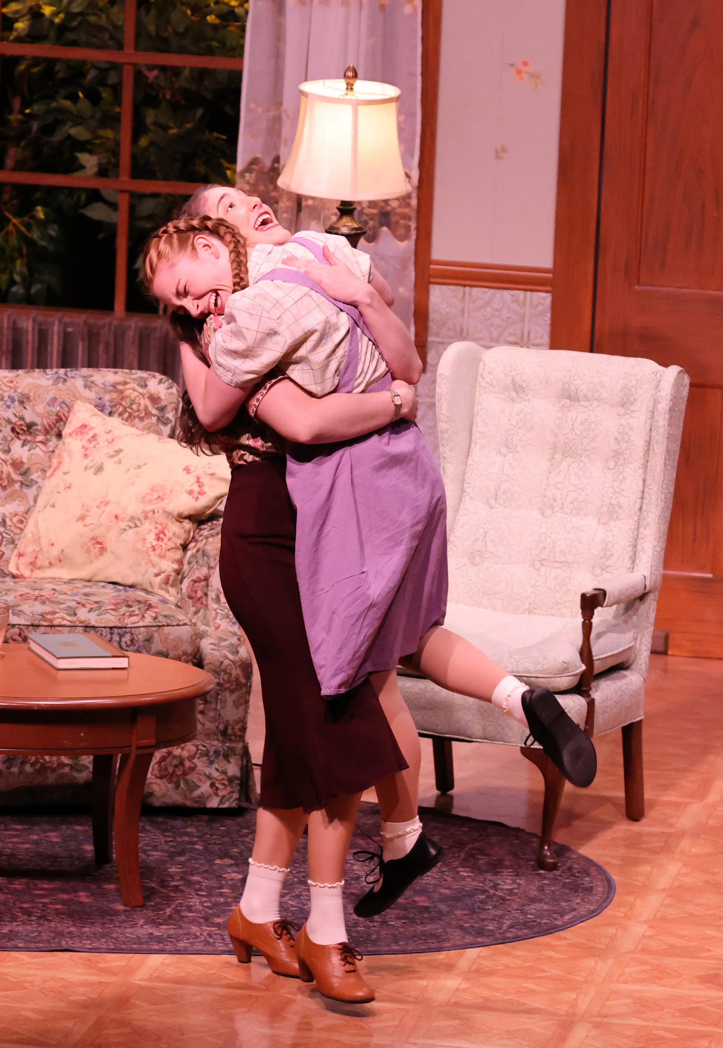 NelleBobbyHug.jpg