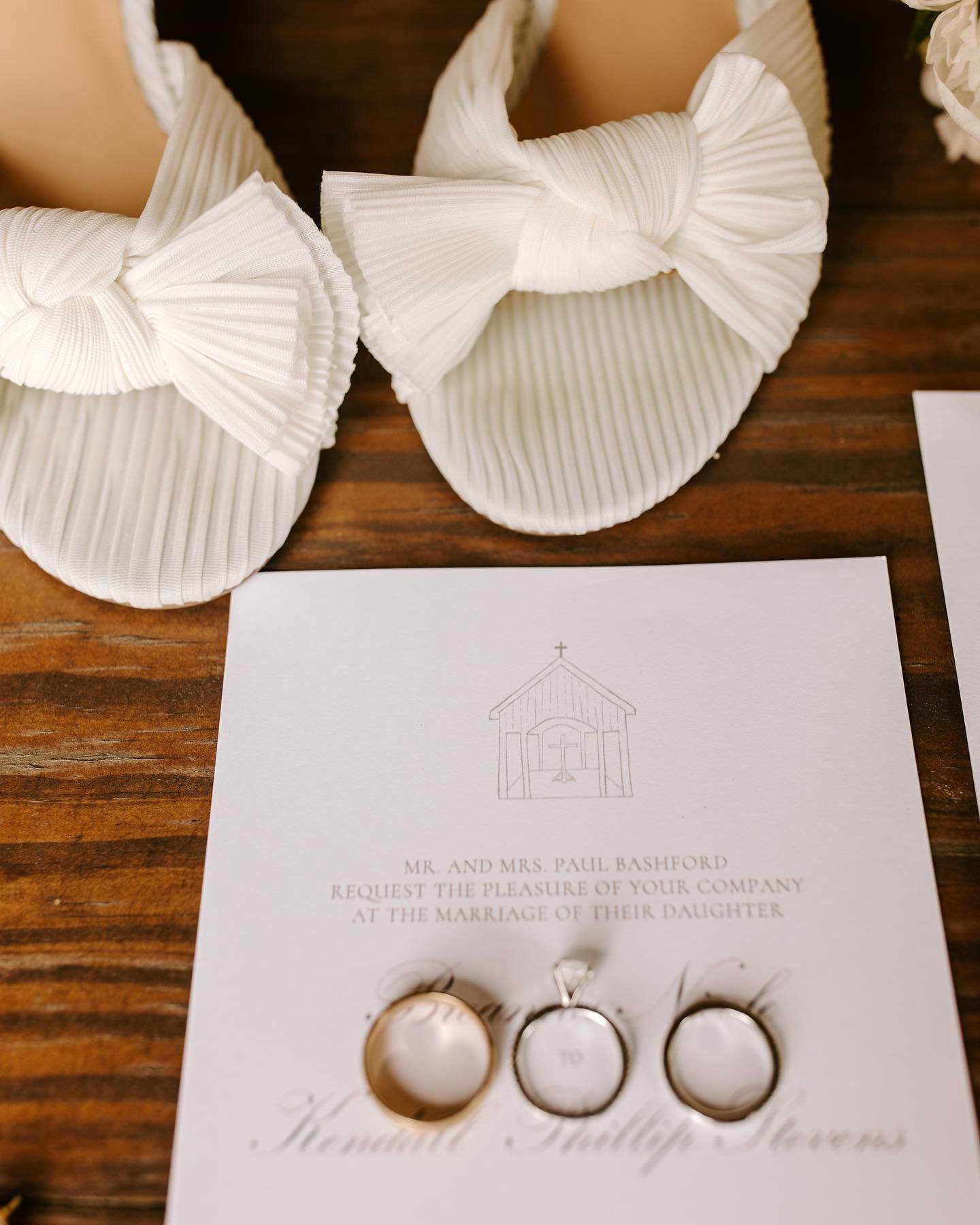 In honor of our co-founder&rsquo;s one year anniversary&hellip; here are some stationery pictures from Bre &amp; Kendall&rsquo;s wedding day! Fun fact: Maddie was Bre&rsquo;s maid of honor and helped DIY her wedding invitations and day-of stationery,