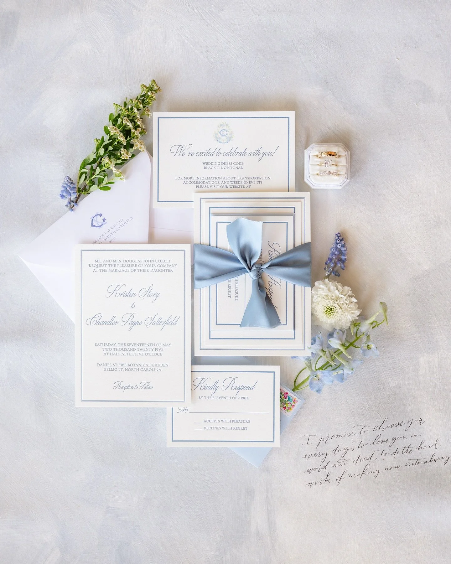 When your &ldquo;something blue&rdquo; is in every detail 🩵

planner:&nbsp;@carrieanneevents
photo:&nbsp;@amykolophoto
video:&nbsp;@davidsonfilmco
rentals:&nbsp;@partyreflections
florals:&nbsp;@lilygreenthumbs&nbsp;&amp;&nbsp;@oakdalegreenhousesclt
