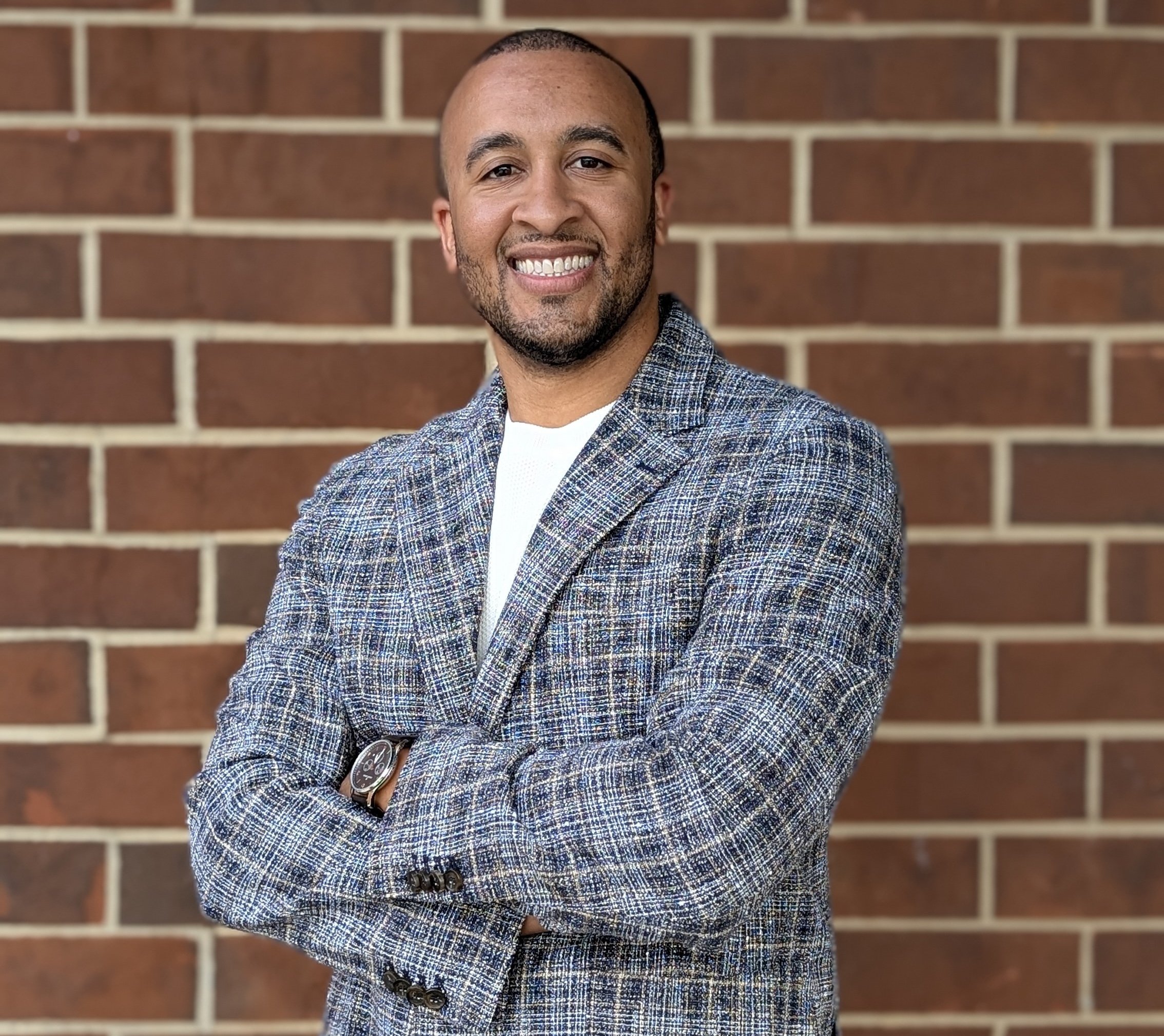 Andre Saunders, Account Executive