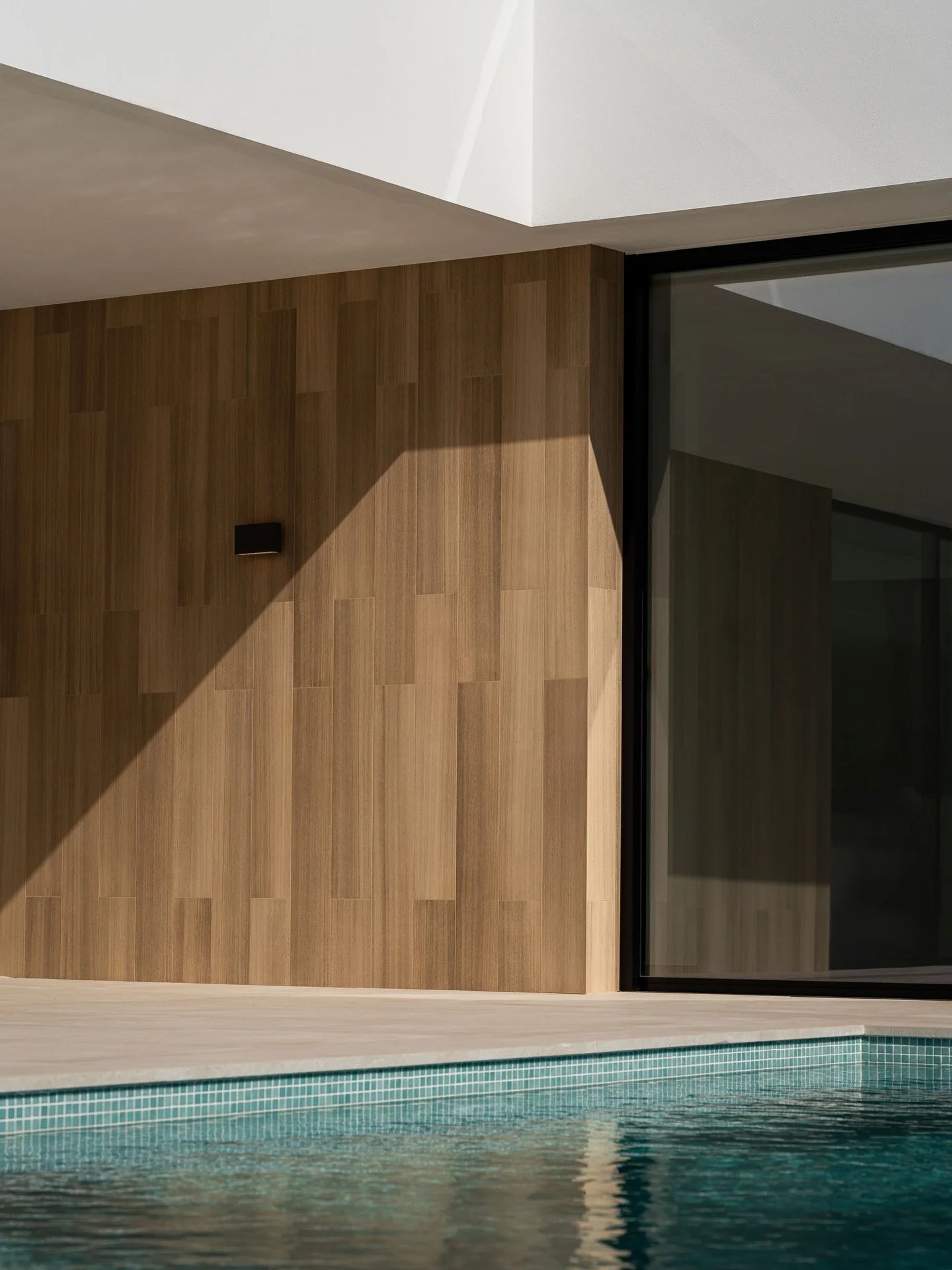 Moraira &bull; Costa Blanca &bull; 2025
Designed by @atelier.valencia 

I&rsquo;m Marcin.
At Marle Studio, I create films and photographs of interiors and architecture.
Do you have a new project? Let&rsquo;s talk.