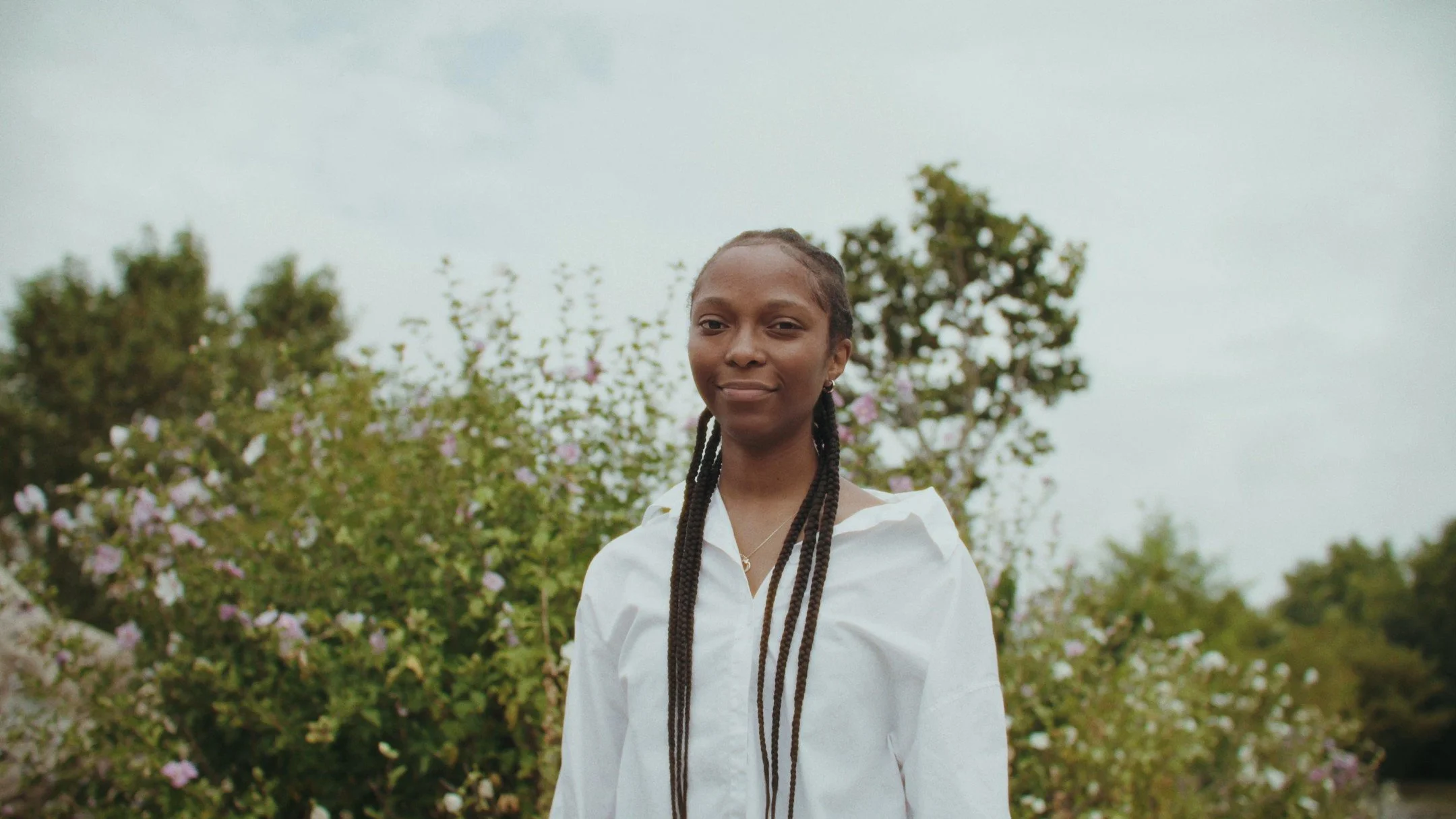 Recently, we have had the privilege of working with @prodeoyouthcenter right here in Lees Summit to tell the incredible stories of impact they are having with students like Chawnta'le! Check out her story here.
-
#nonprofit #videography #marketing #s