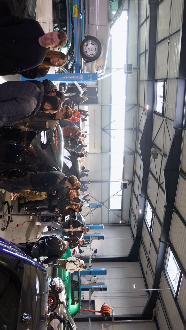 🎥 Un événement inoubliable chez Crystal Clear Auto Club ✨
Merci à tous ceux qui ont participé à rendre cette journée exceptionnelle : des voitures incroyables, une ambiance unique et des passionnés r