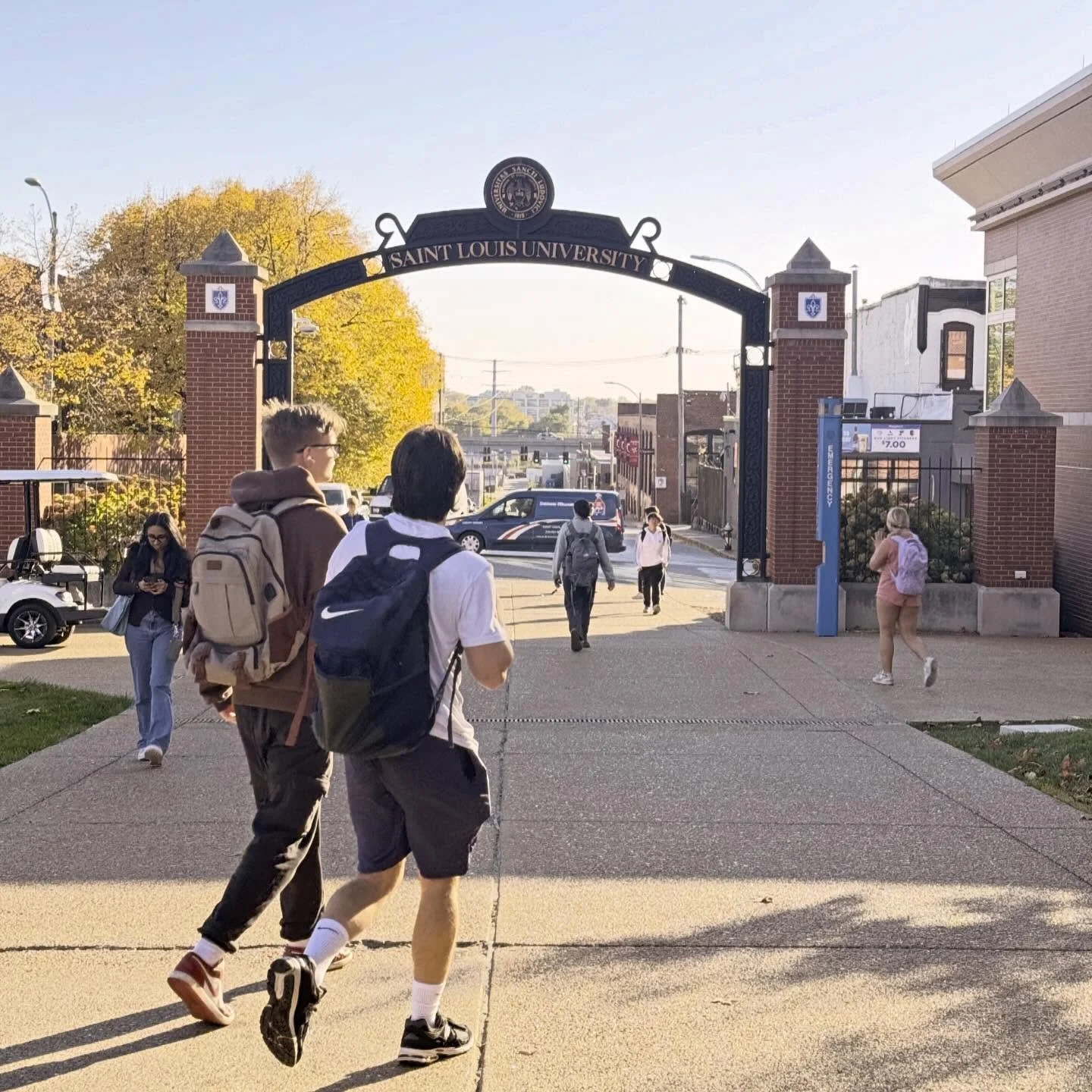📍Only a 5-minute walk to Saint Louis University Campus! 

&bull;

➡️ Tour TODAY, lease TOMORROW for the Fall 2026-2027 term❗️

Don&rsquo;t miss out on the perfect spot for next year 🙌

Contact for more ℹ️ 

#SLU #StudentLiving #CollegeLife #OffCamp