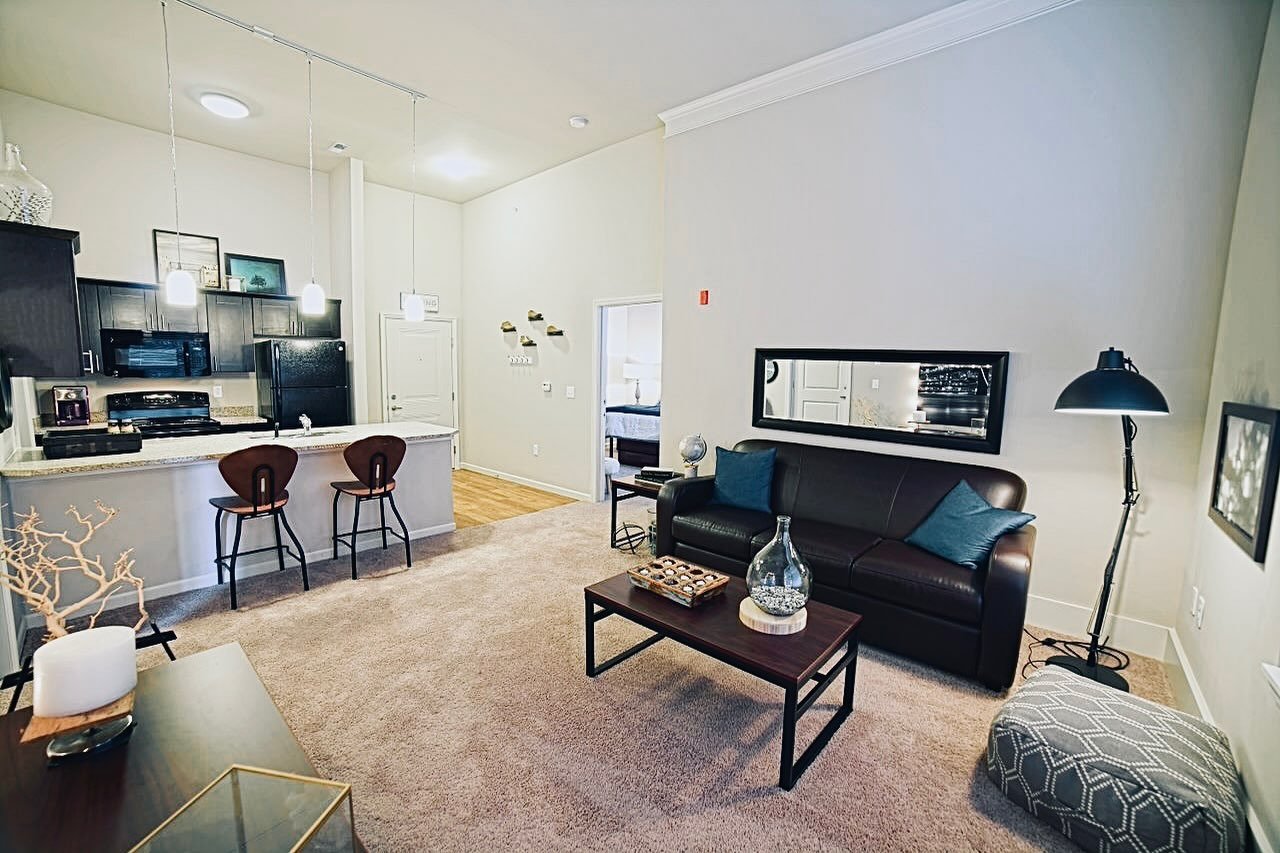 🍂 FALL INTO BIG SAVINGS!🏡

&bull;
FOR IMMEDIATE MOVE INS ONLY‼️

 1 Bedrooms: $1,399/mo
 2 Bedrooms: Starting at $899/mo

➕

🎁 $250 Gift Card + July Rent FREE!

🔥 ONLY 12 SPOTS LEFT!
Move in now &amp; get cozy for fall! 🍁✨

#immediatemovein #Apa