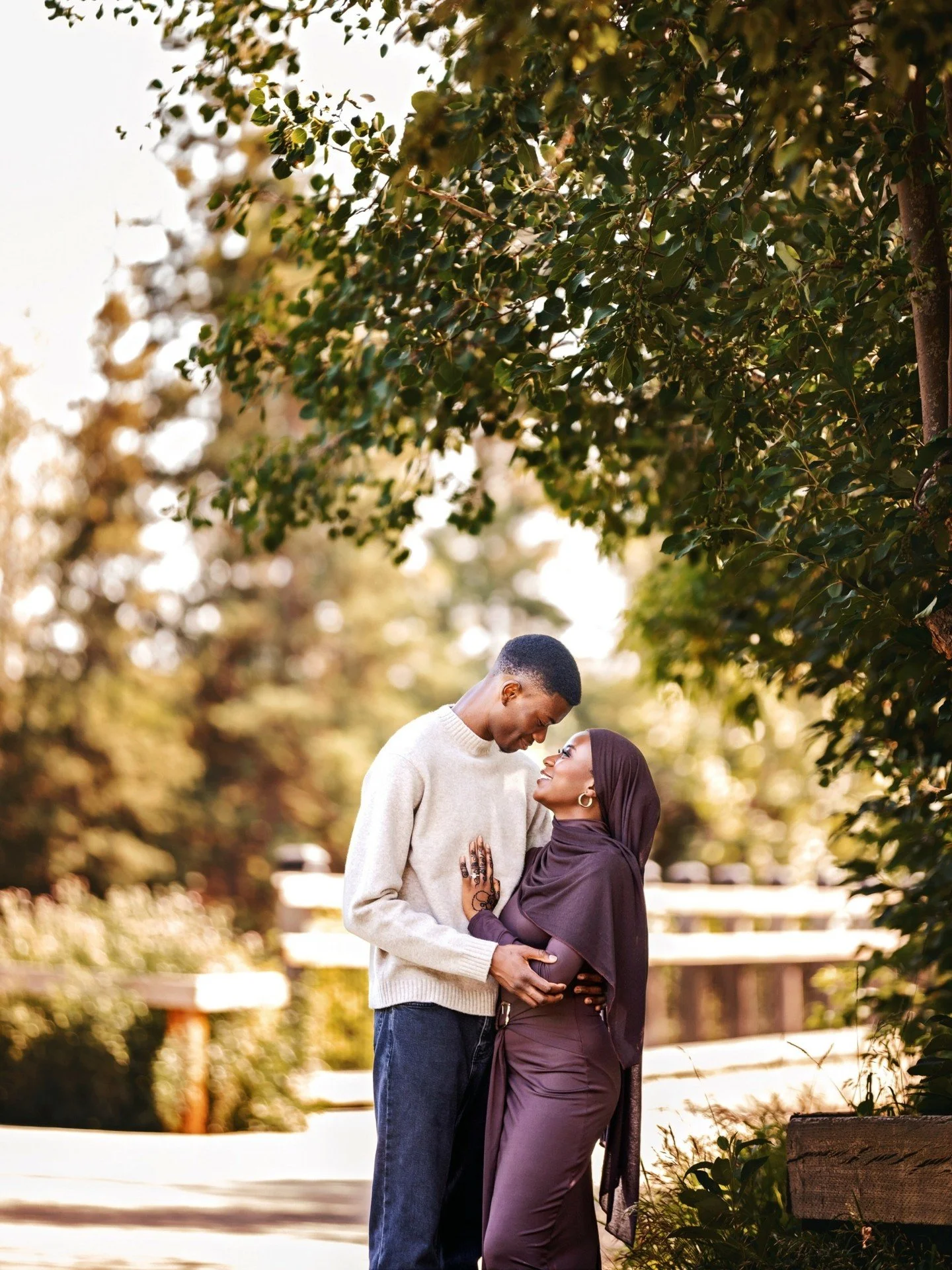 Last month, I had the joy of photographing Aishat and Ibrahim&rsquo;s engagement session before they headed off to a surprise celebration in their honour 💙💜🎉 I almost gave it away, but luckily her sister came to the rescue! Congratulations again t
