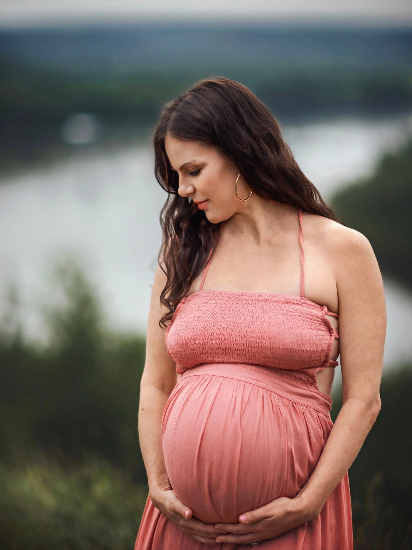 Love it when clients are willing to roll with the weather regardless of the rain! 🌧️
*
*
*
#yeg #pregnancyphotography #pregnancyphoto #pregnancyphotoshoot #pregnancylife #babybumps #babybumpphotography #maternityphotographer #maternitysession #mate