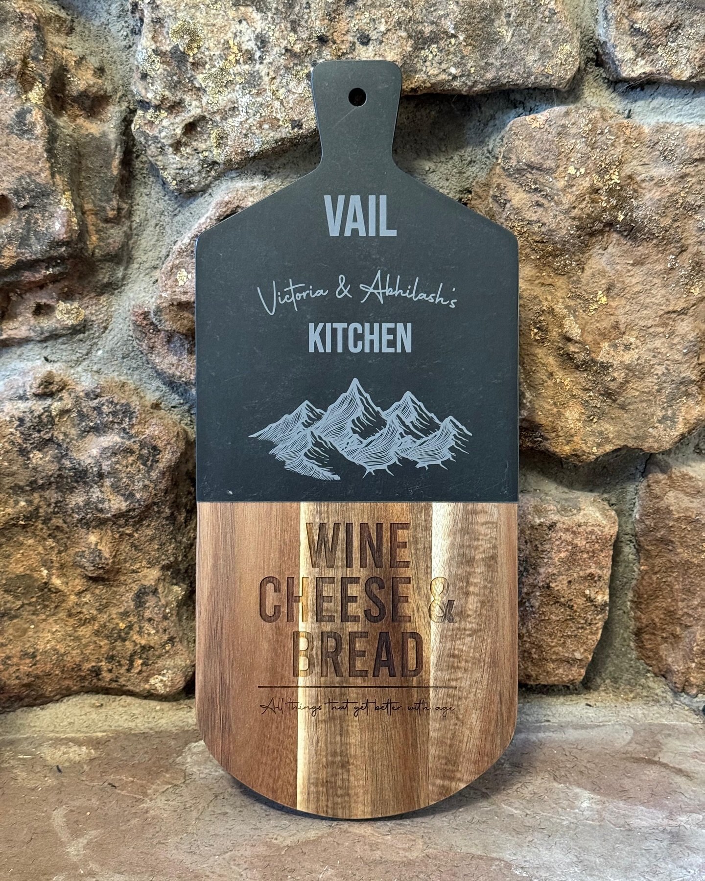 Christmas is coming ❄️ ⛄️ #gift #christmas #cheeseboard 🧀