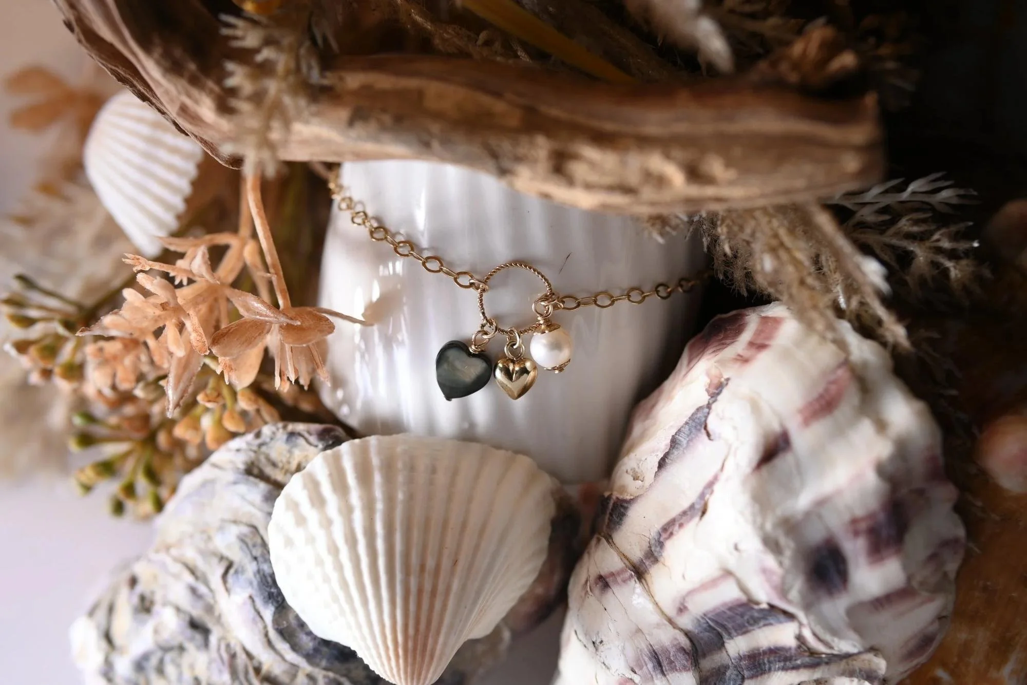 bra061_gf_charm_bracelet_detail_2_web.jpg