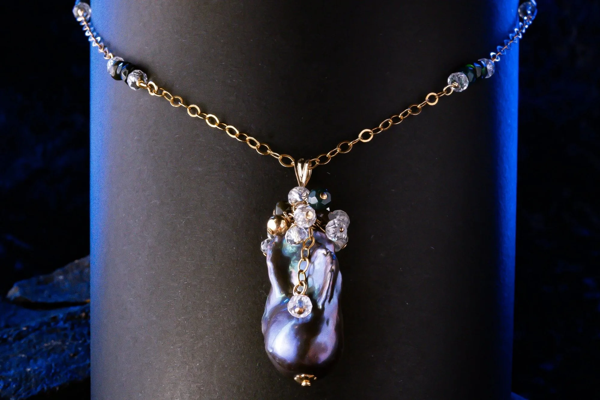 070_Black_Flameball_with_black_opal_4_web.jpg