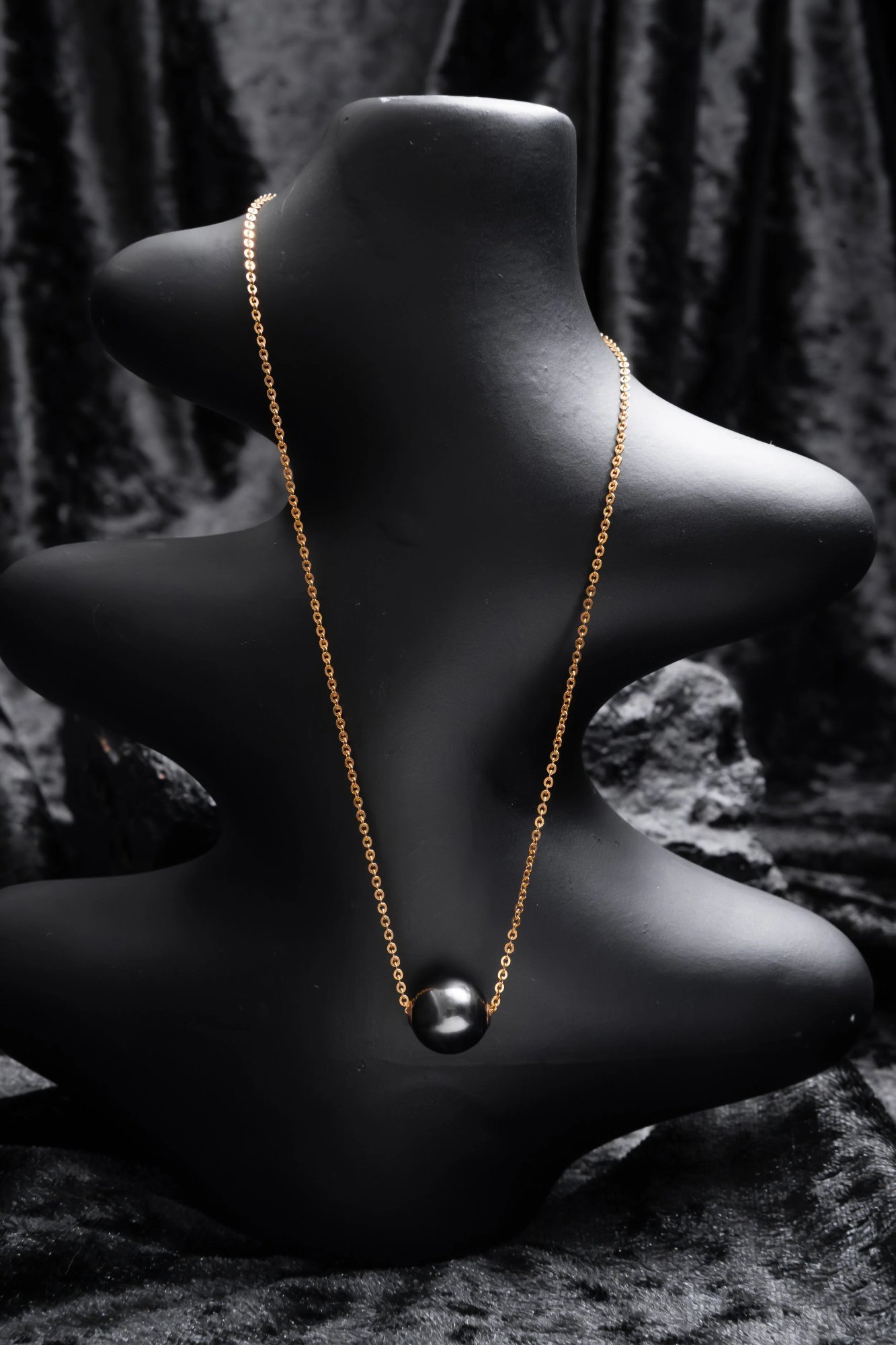 Black Tahitian Pearl Choker