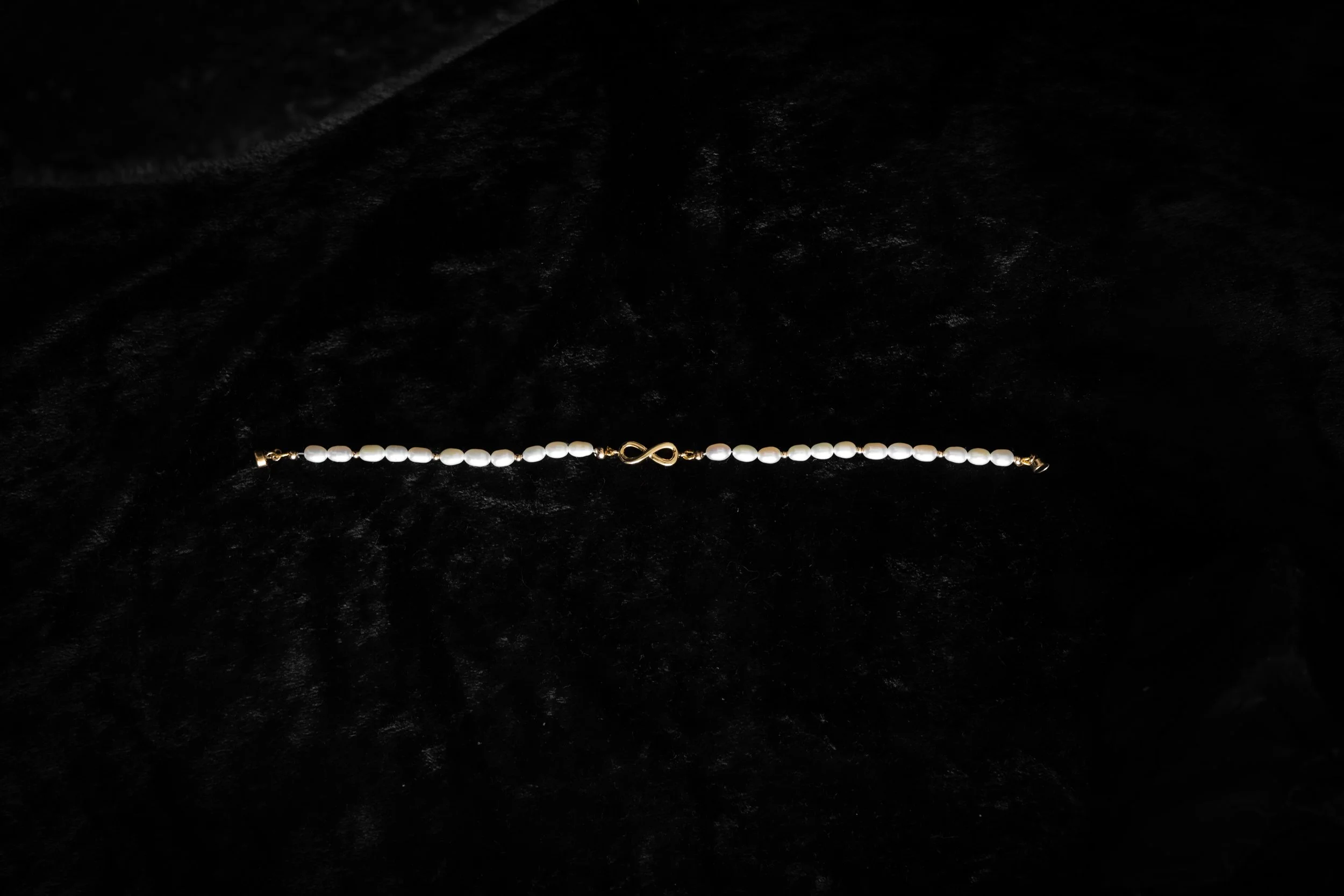 Eternity Pearl Bracelet 2.jpg