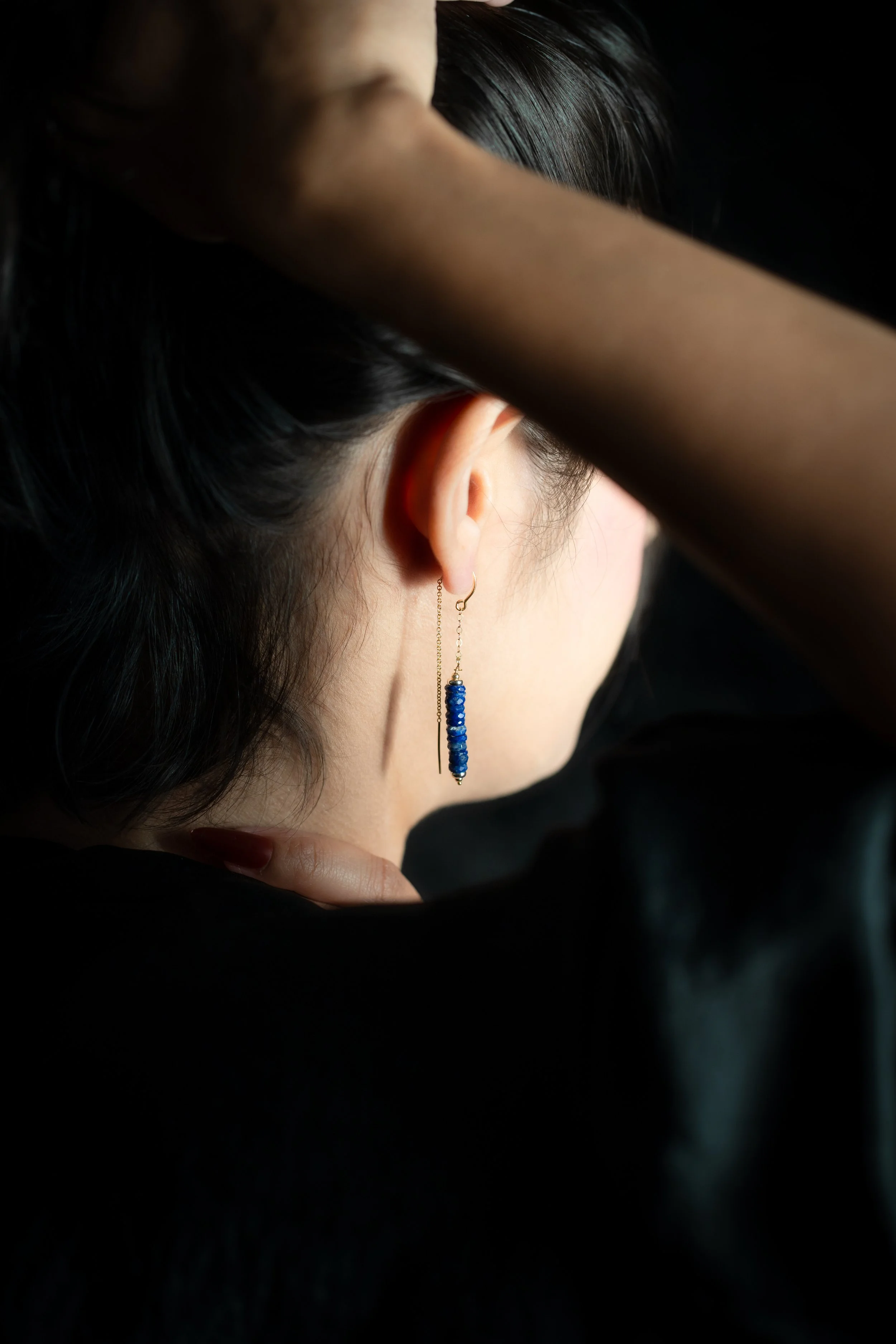 EAR086D.jpg