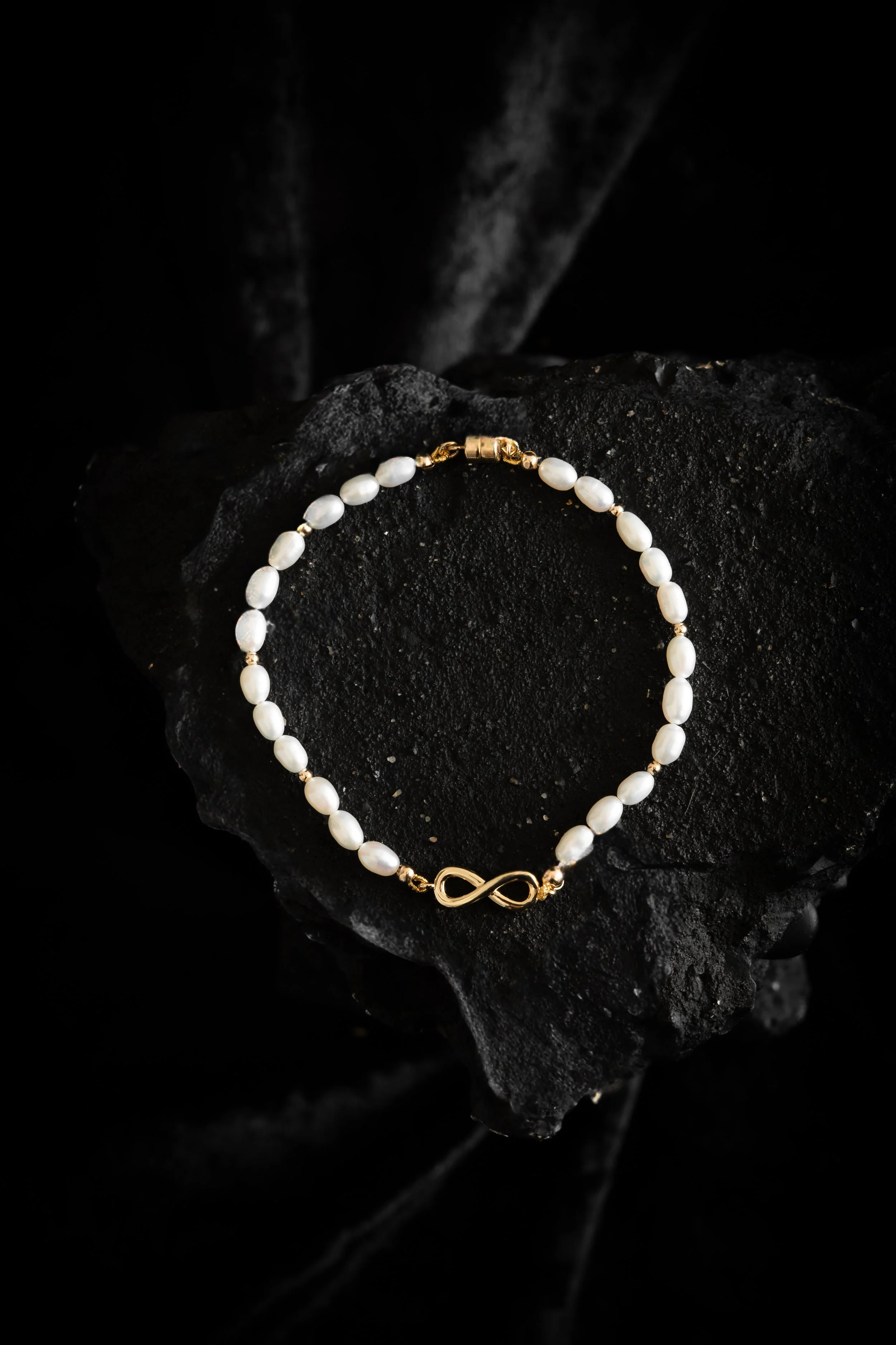 Eternity Pearl Bracelet.jpg