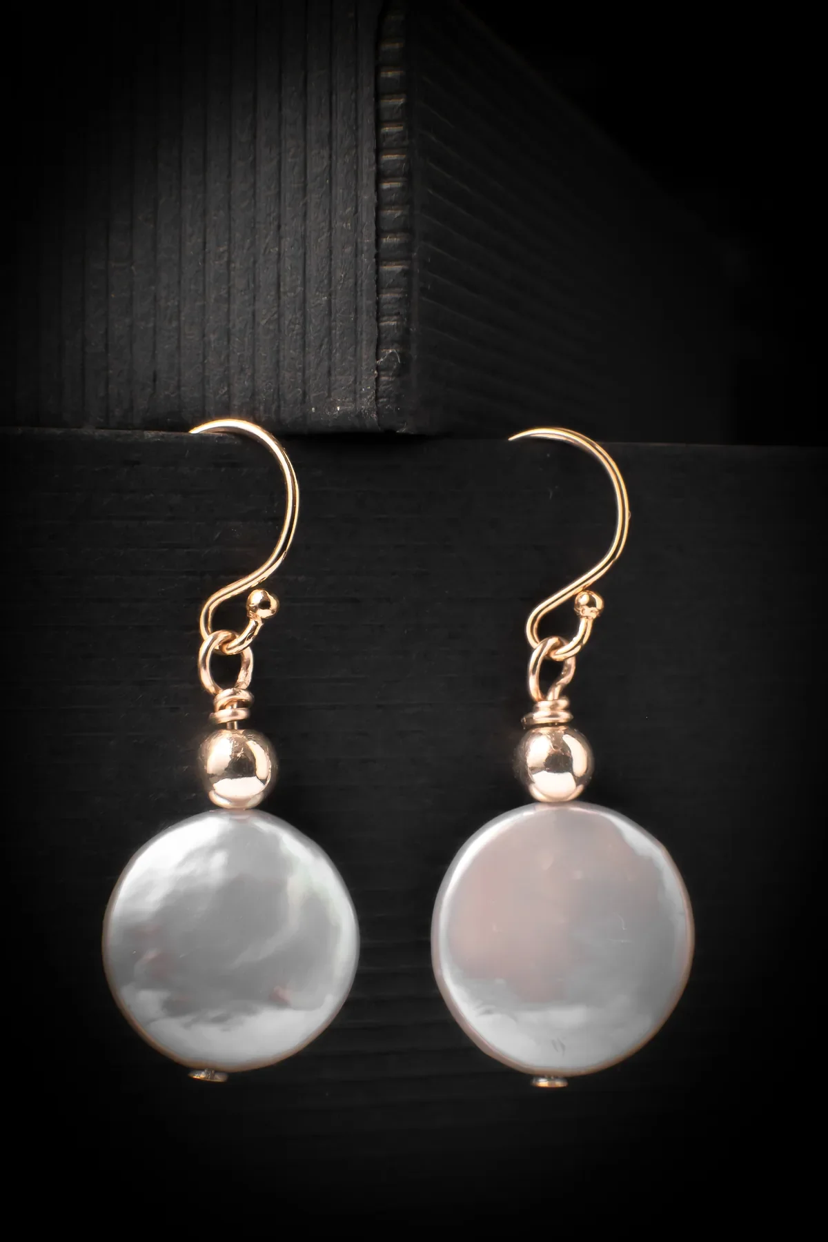 Sleek, distinctive and classical  -  silver grey pearl earrings.