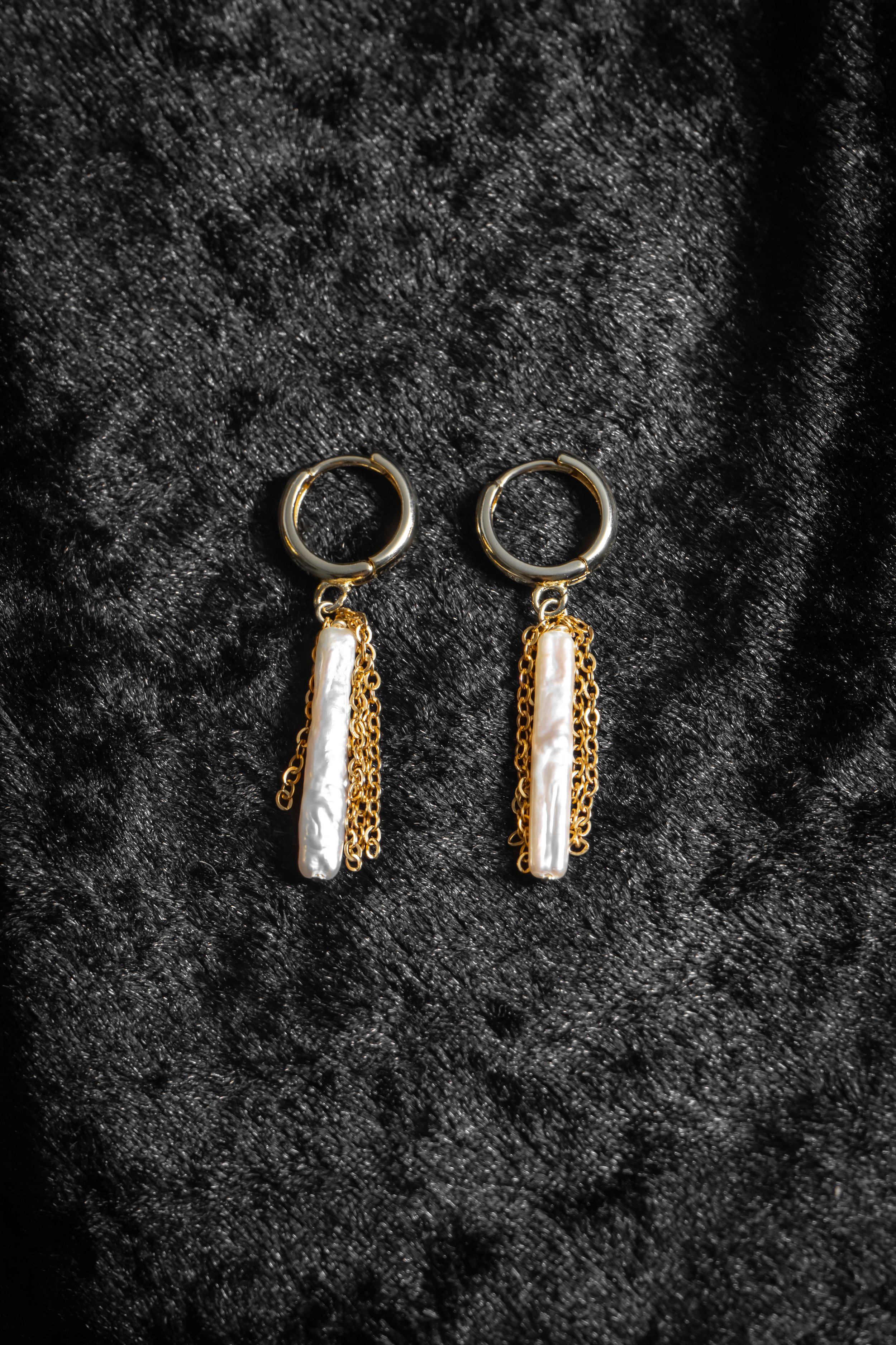 EAR002G.jpg