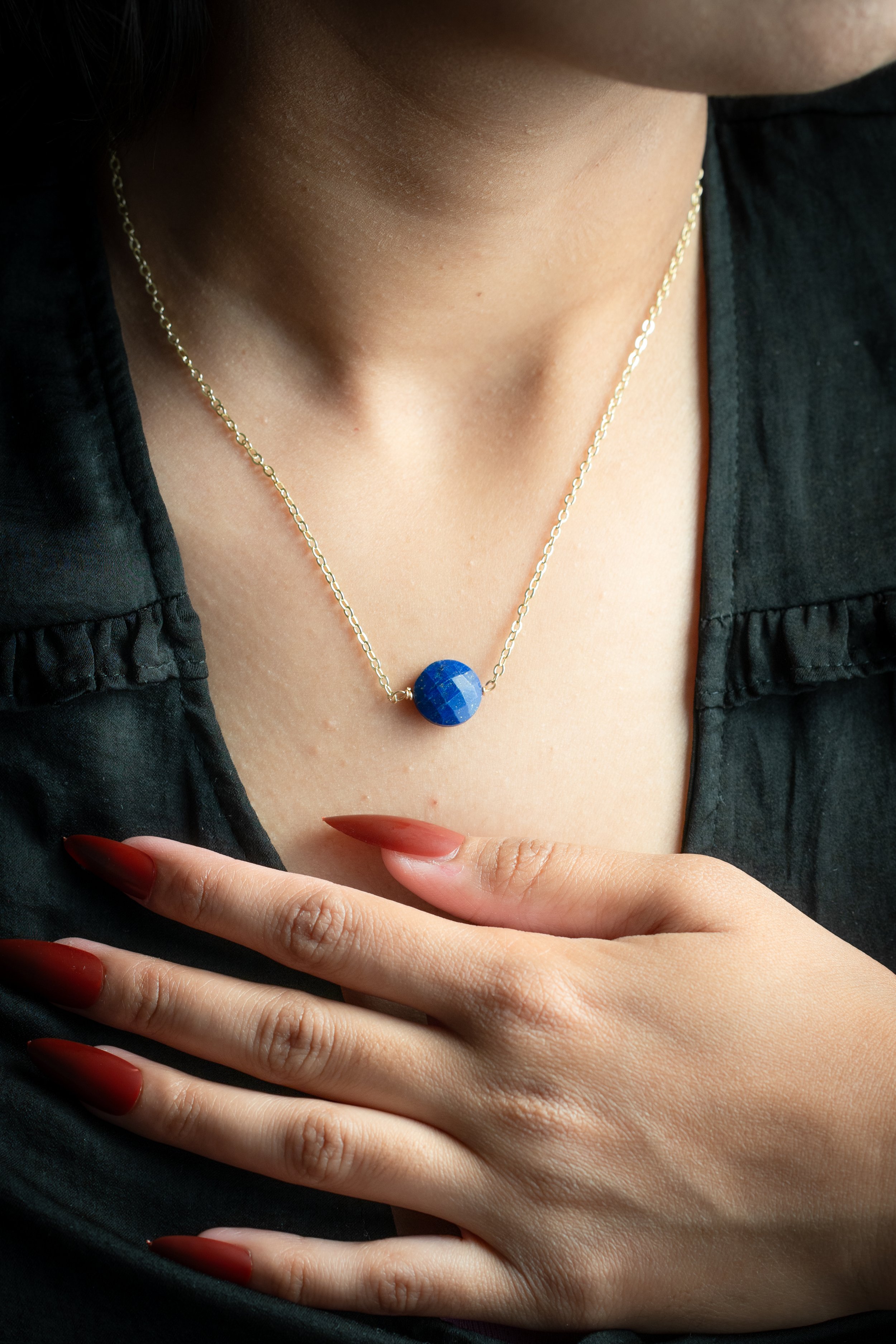 A striking touch of perfect royal blue lapis, suitable to wear for casual and smart days