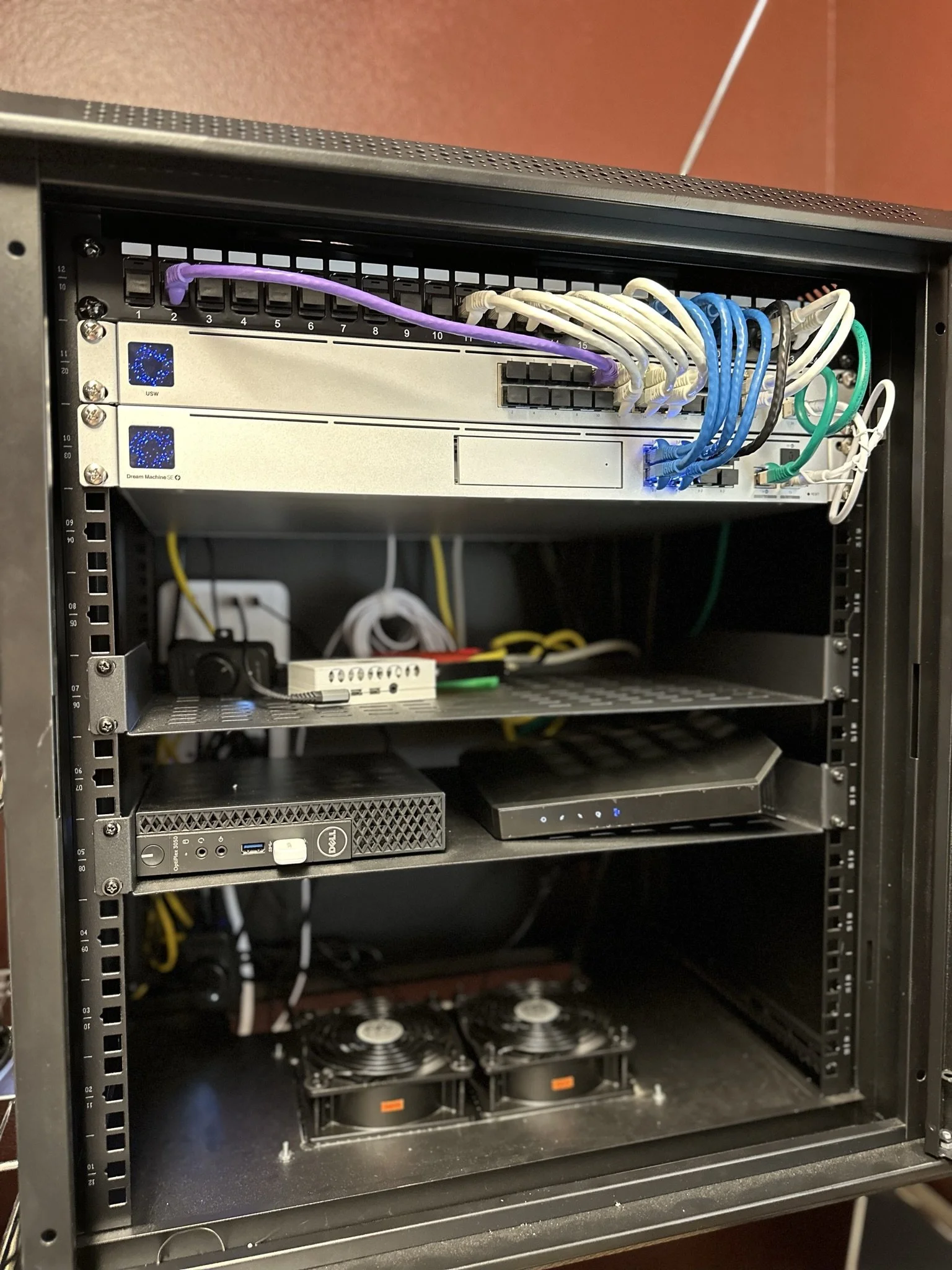 Pro-Sumer Large Home