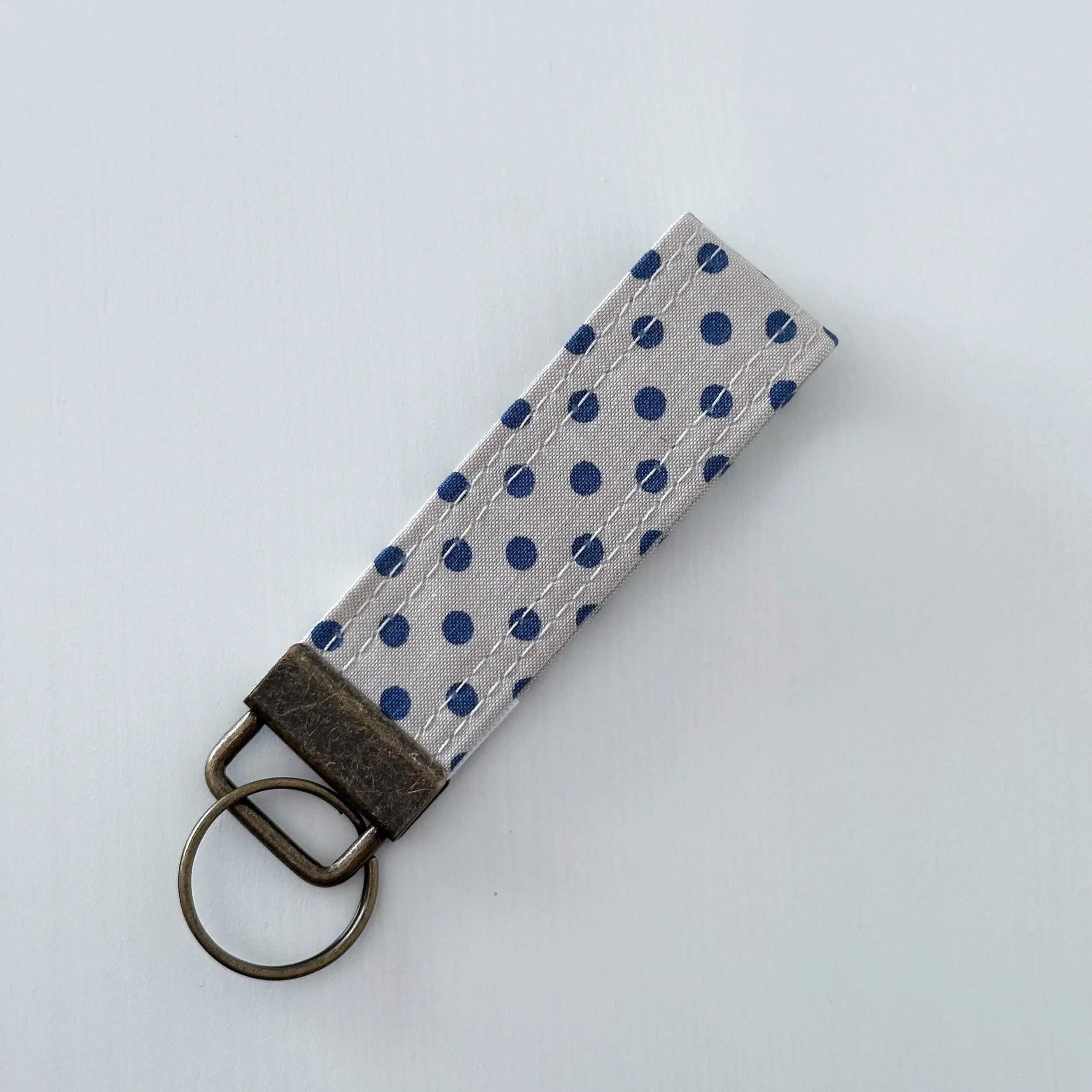 Summer Blues Key Fob, 3 Inch