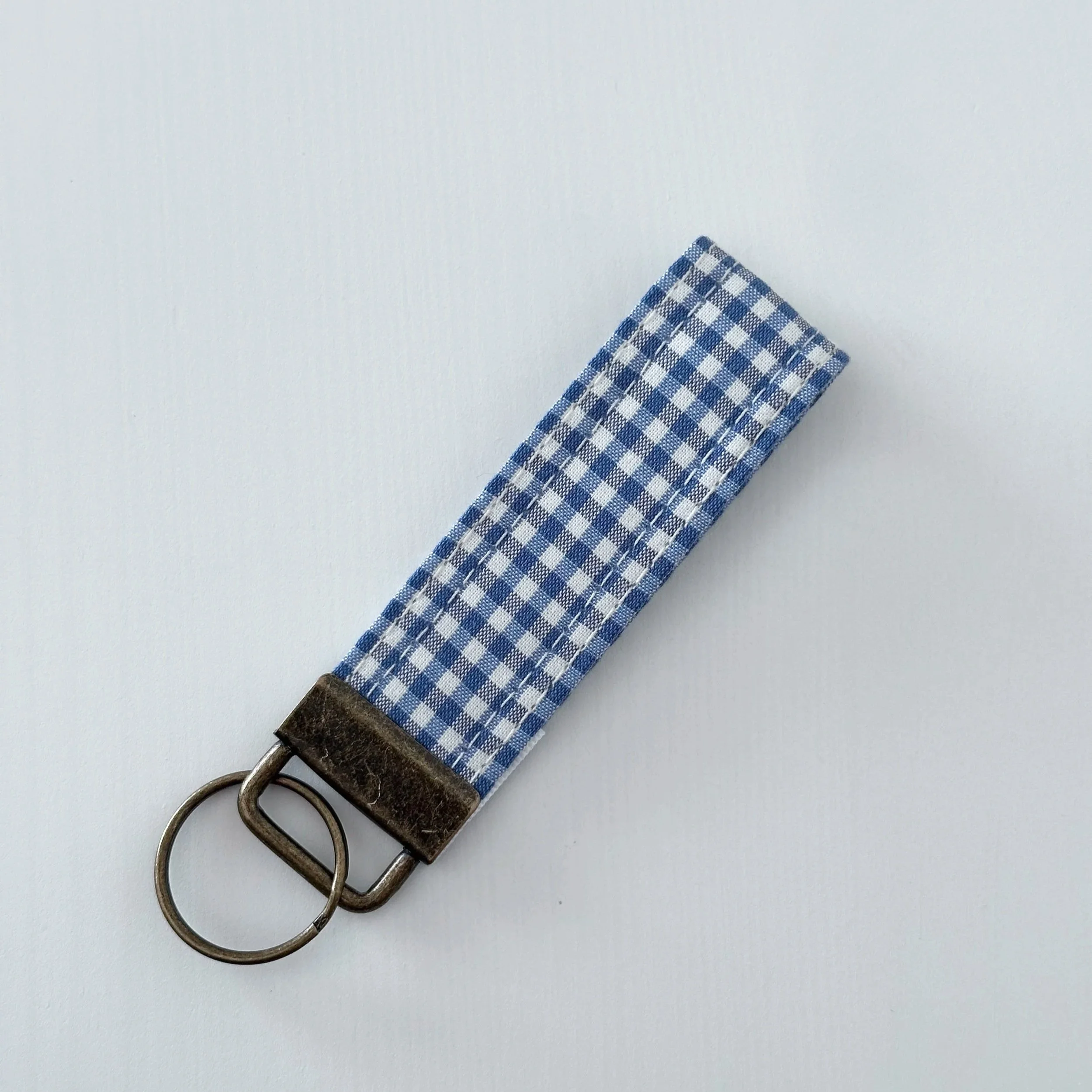Summer Blues Key Fob, 3 Inch