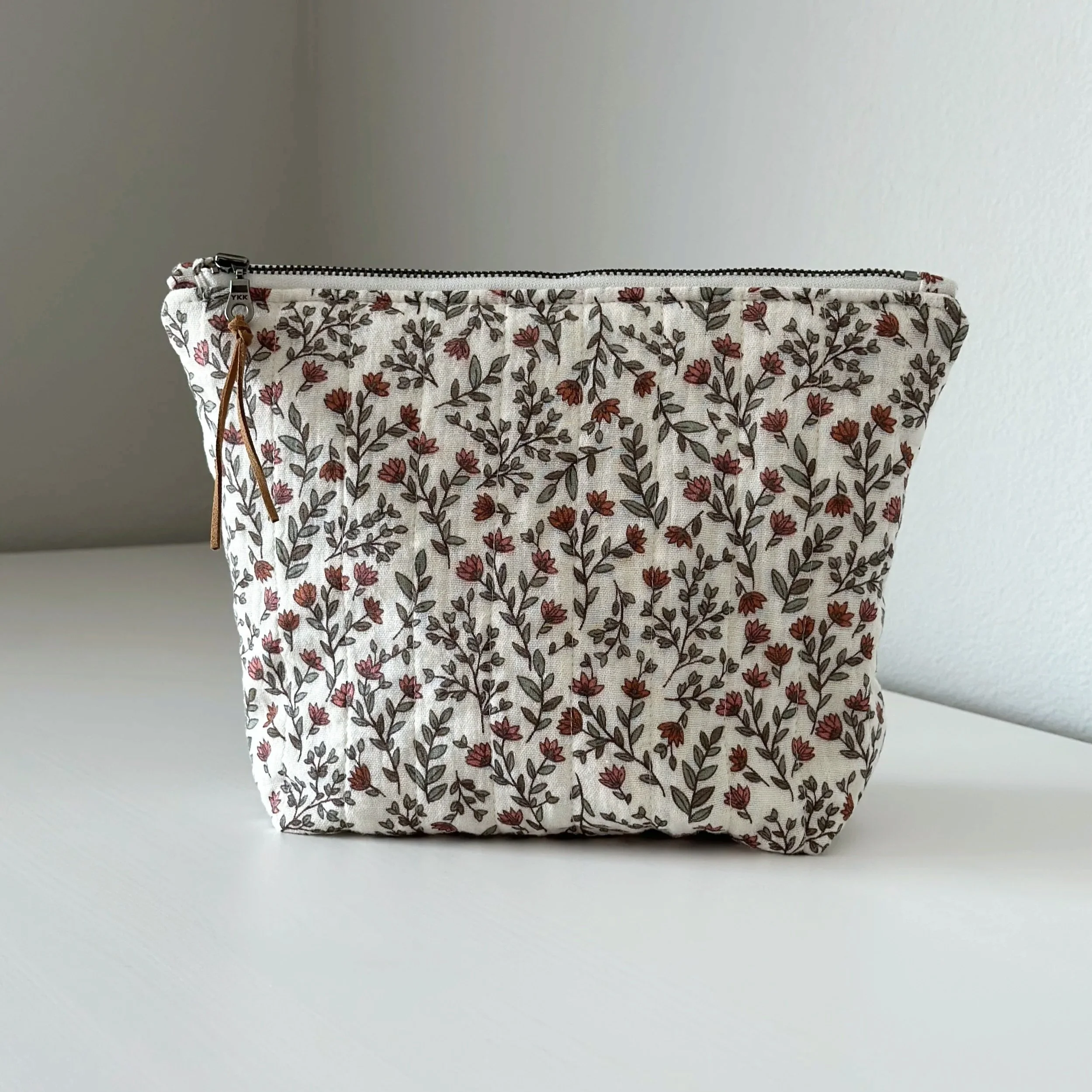 El Último Jardín Quilted Bag - Large