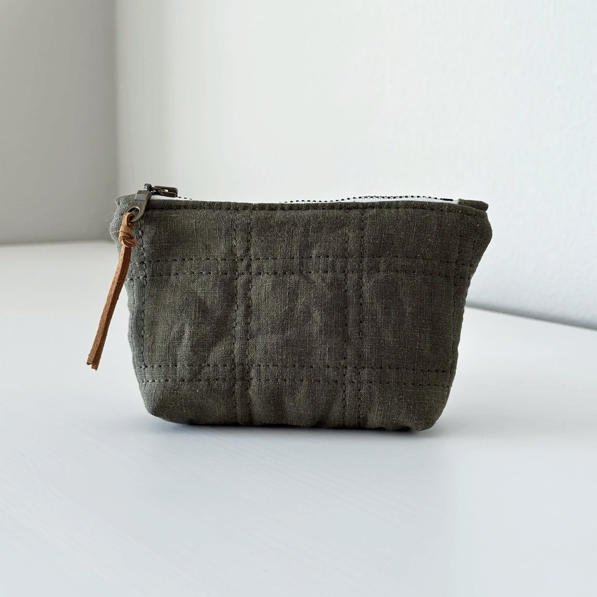 Olive Quilted Linen Coin Pouch
