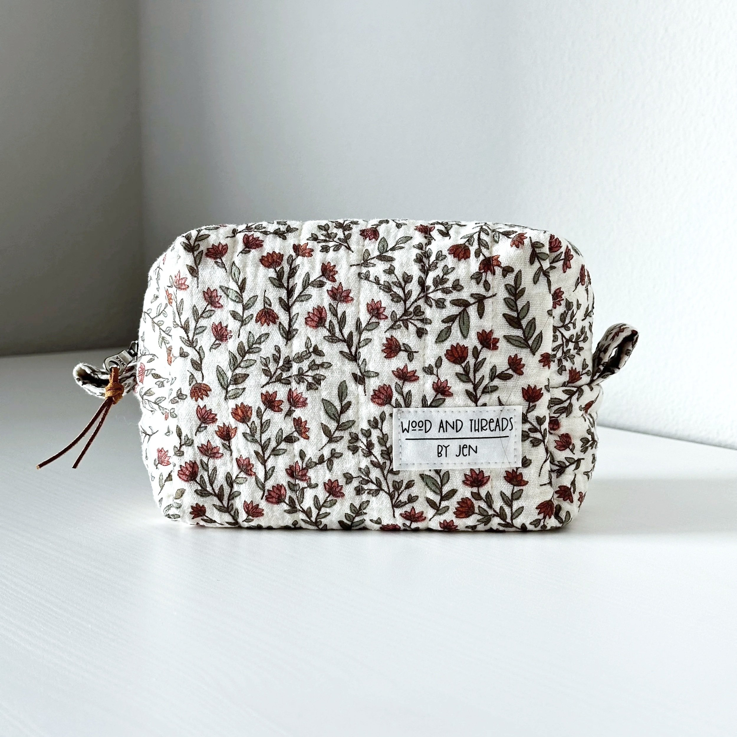 El Último Jardín Quilted Boxy Pouch - Small