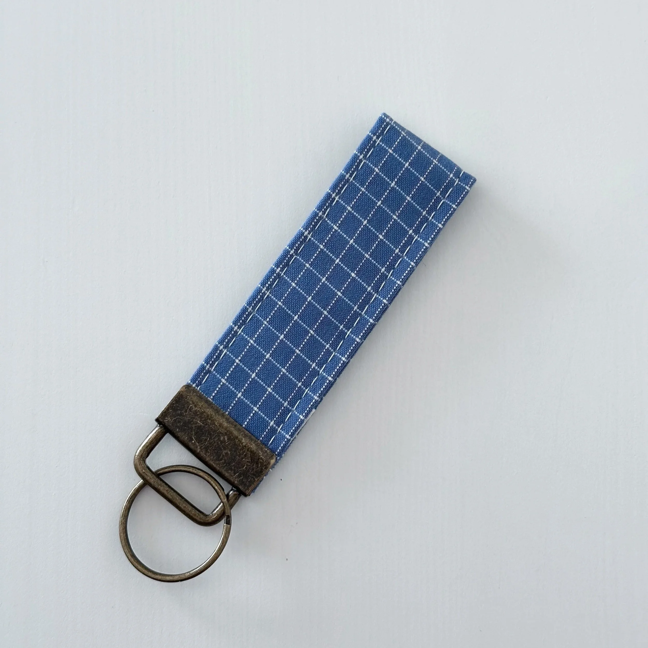 Summer Blues Key Fob, 3 Inch