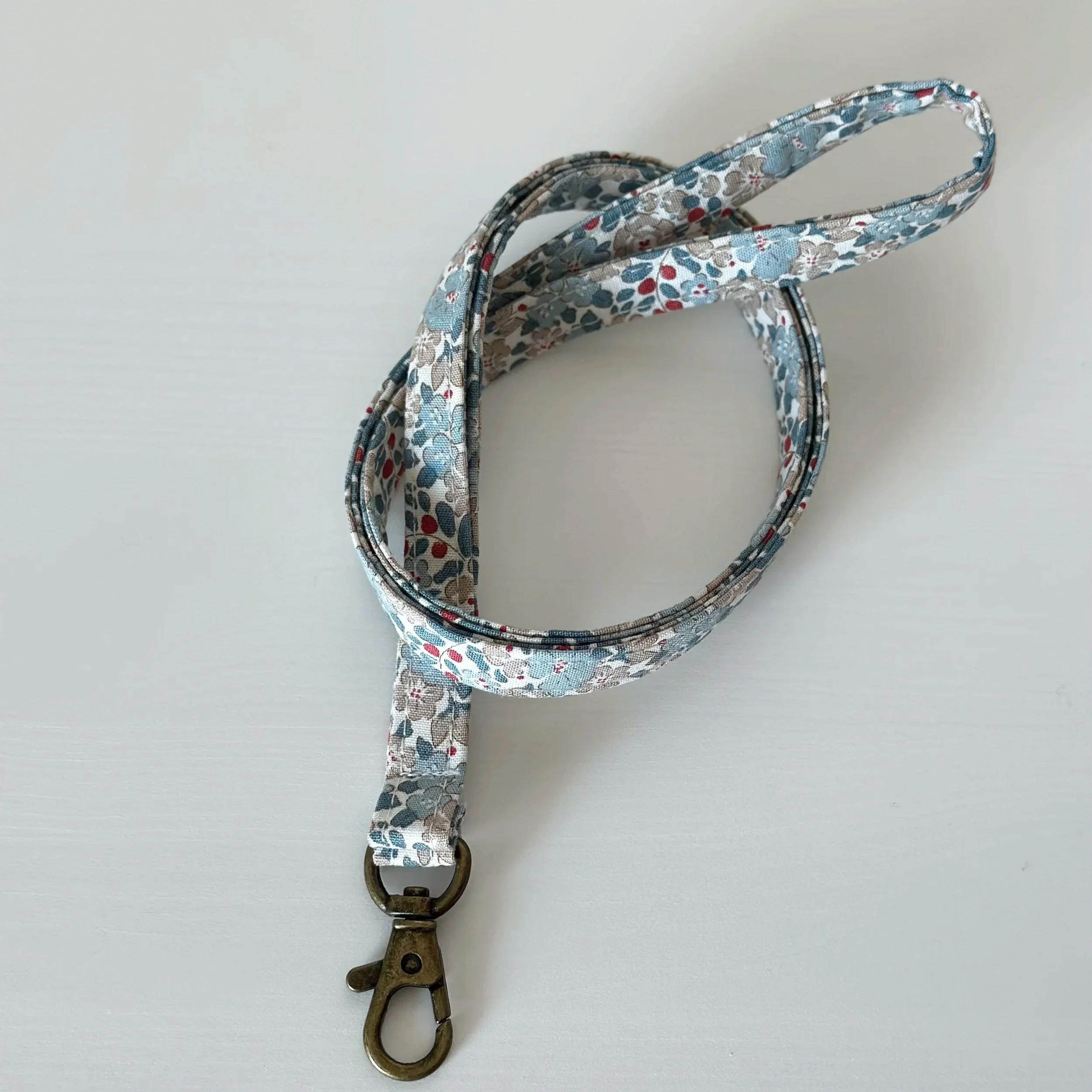 Summer Blues Lanyard, 1/2 Inch